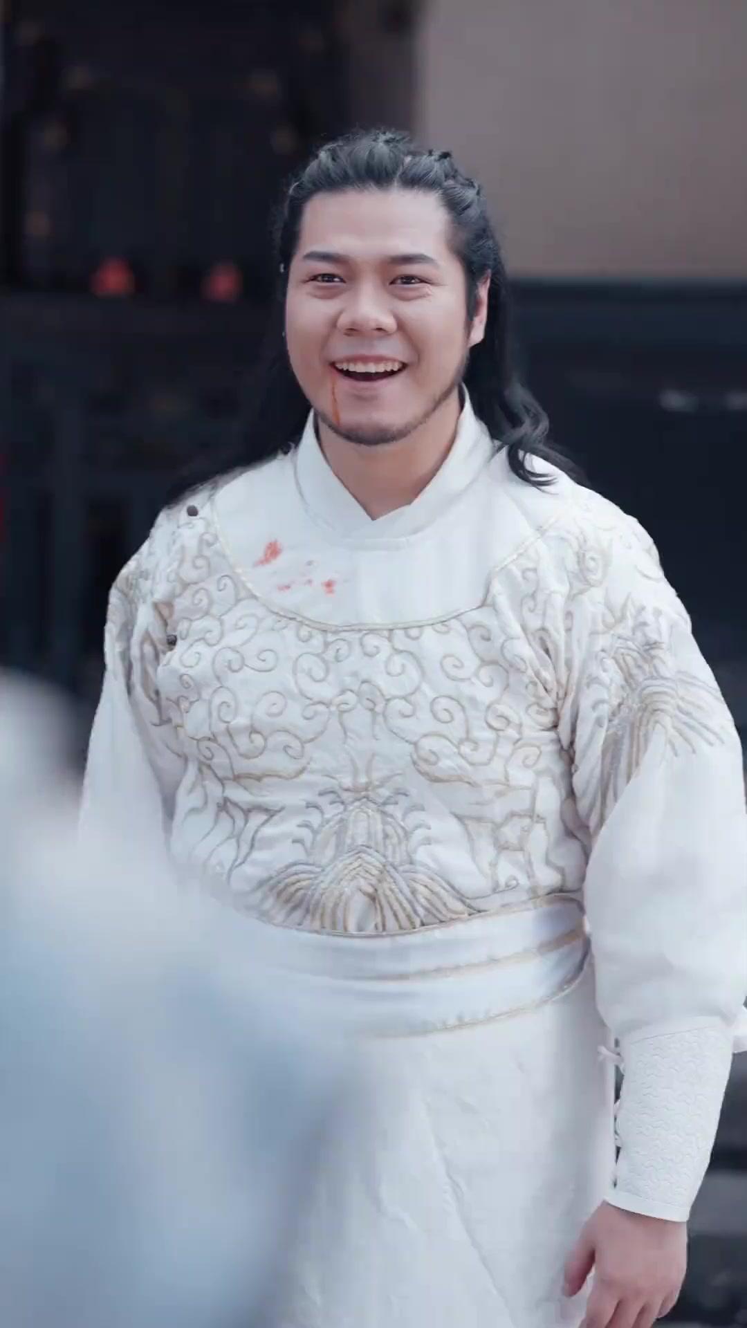 Pedang Patah Menantang Langit