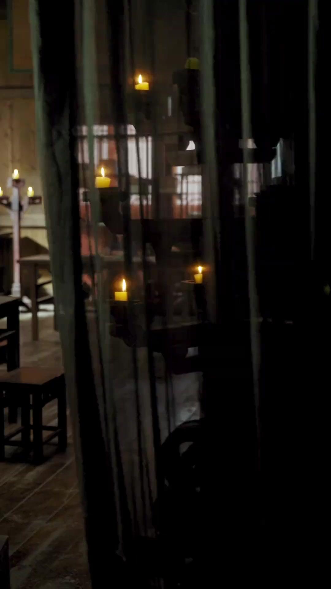 The Villainess Runs Away from Bed