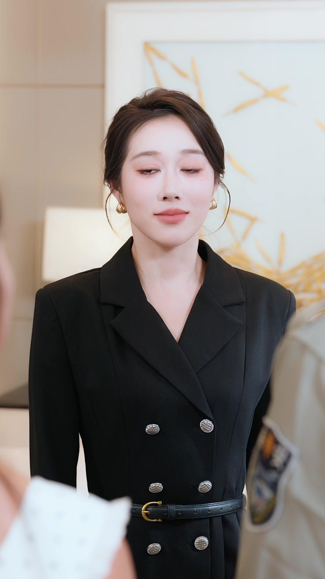 Kehidupan Ganda Seorang Satpam