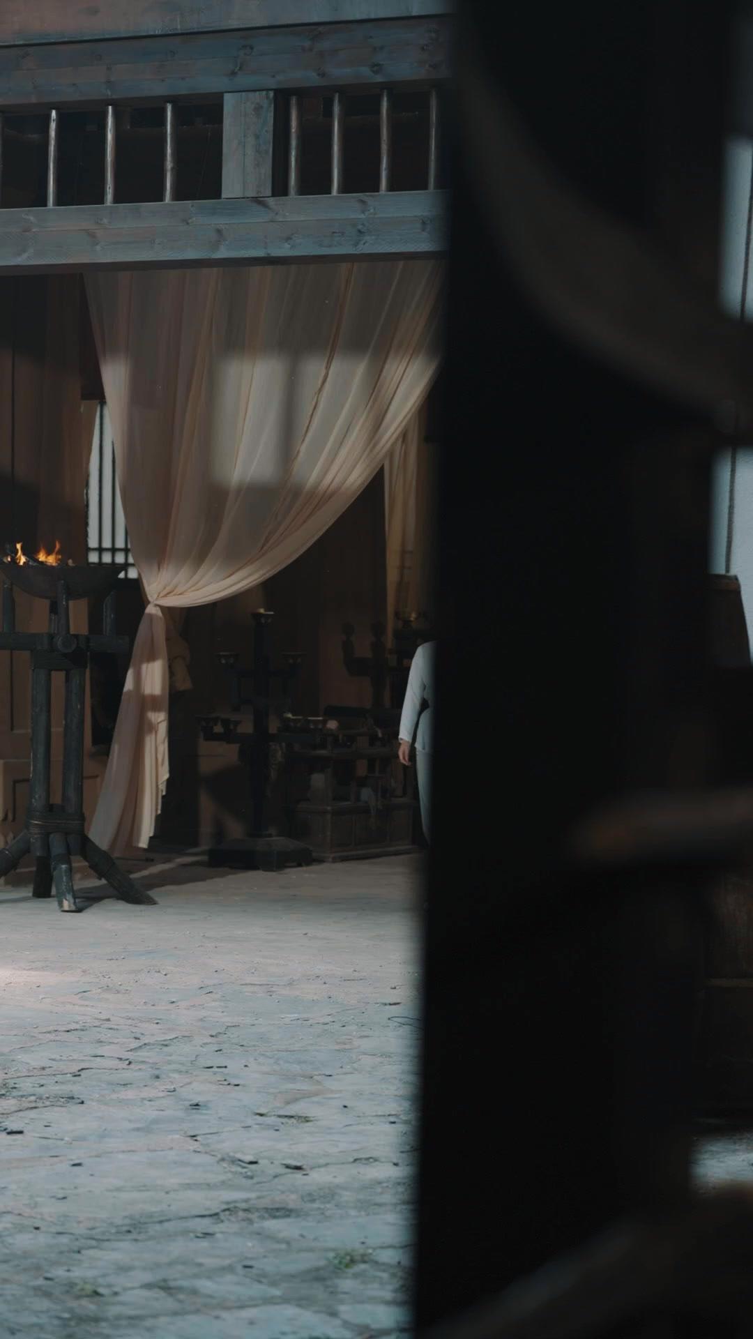 Alteza, demasiado tarde para tu amor