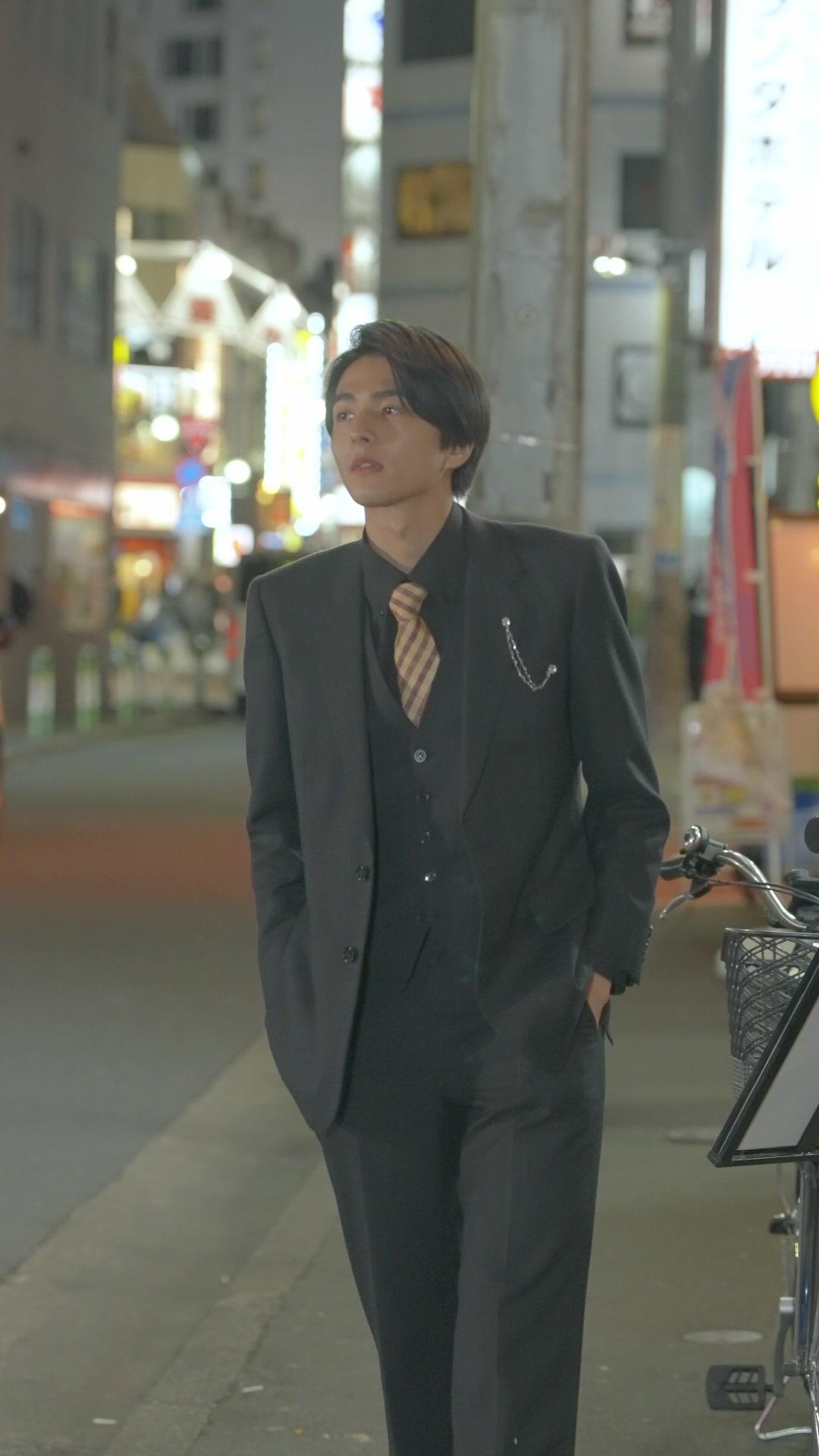 暴君がメイド服で料理？元令嬢を追放した夫の末路