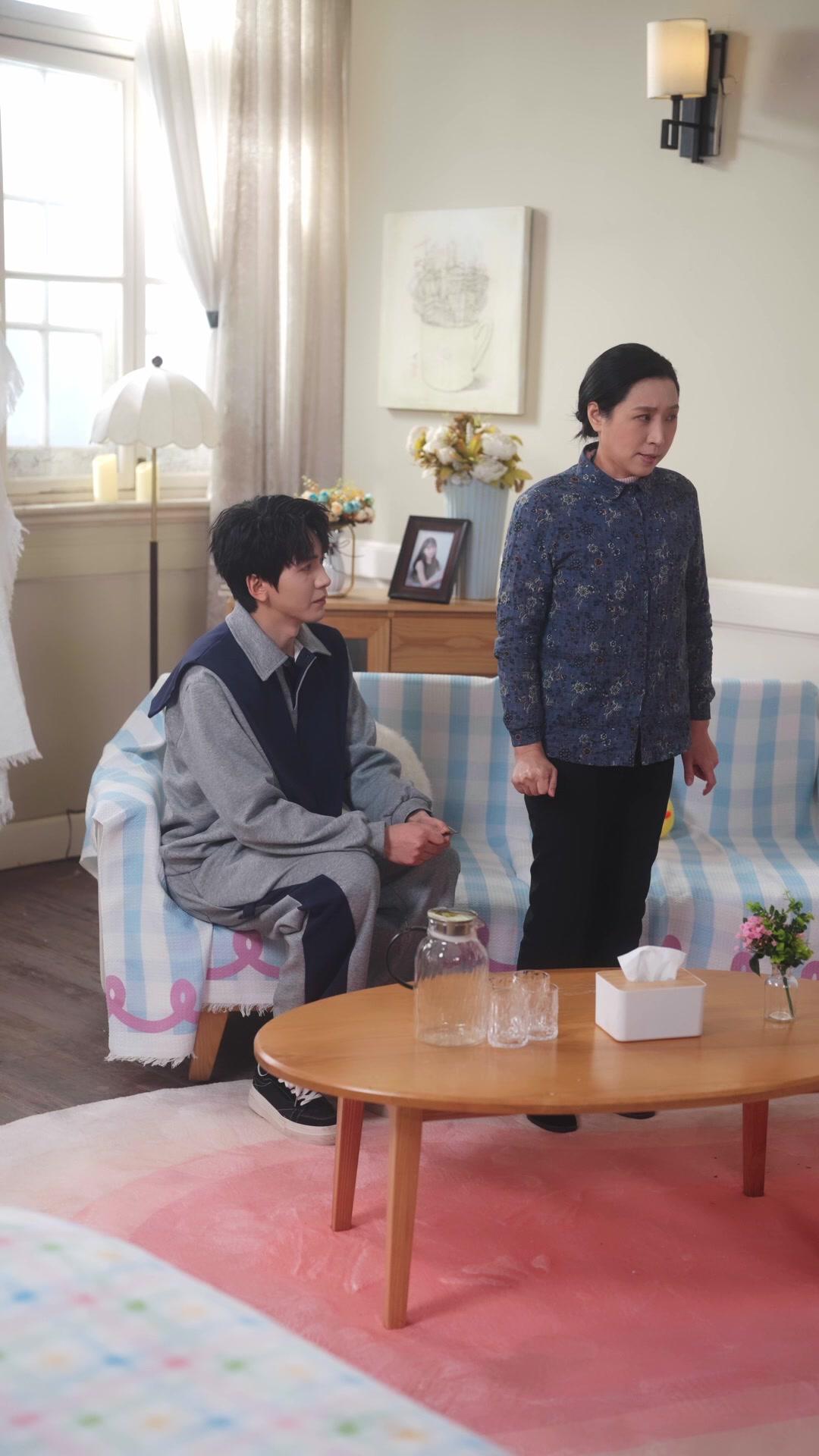 MON MARI ÉCLAIR ME CHÉRIT ET ME SÉDUIT