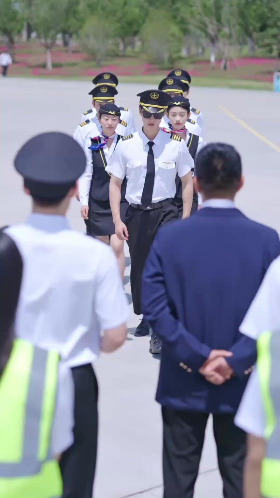 Cinta Petani Cantik dan Pilot Ulung