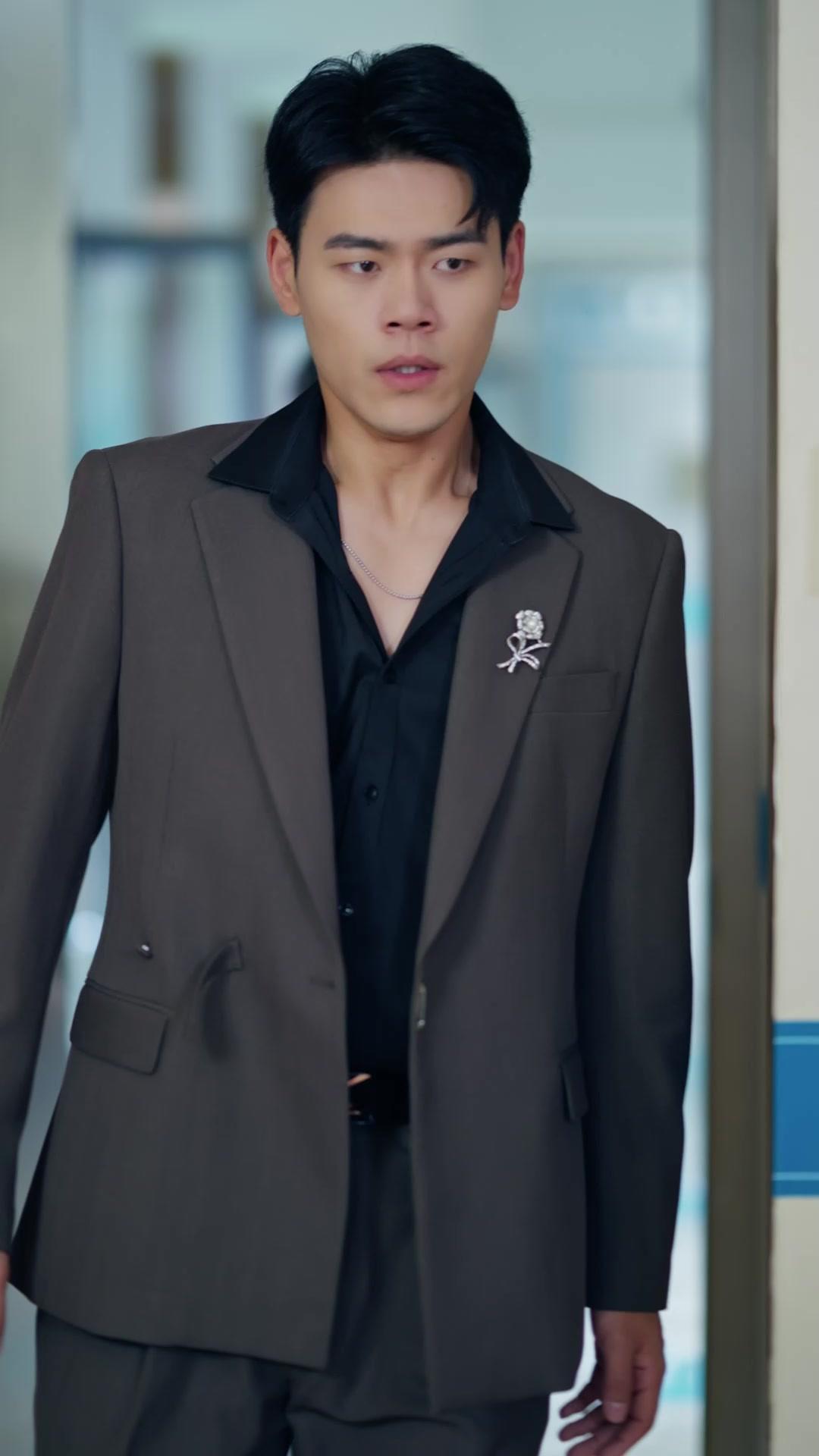 너의 몸에서 뛰는 내 심장 