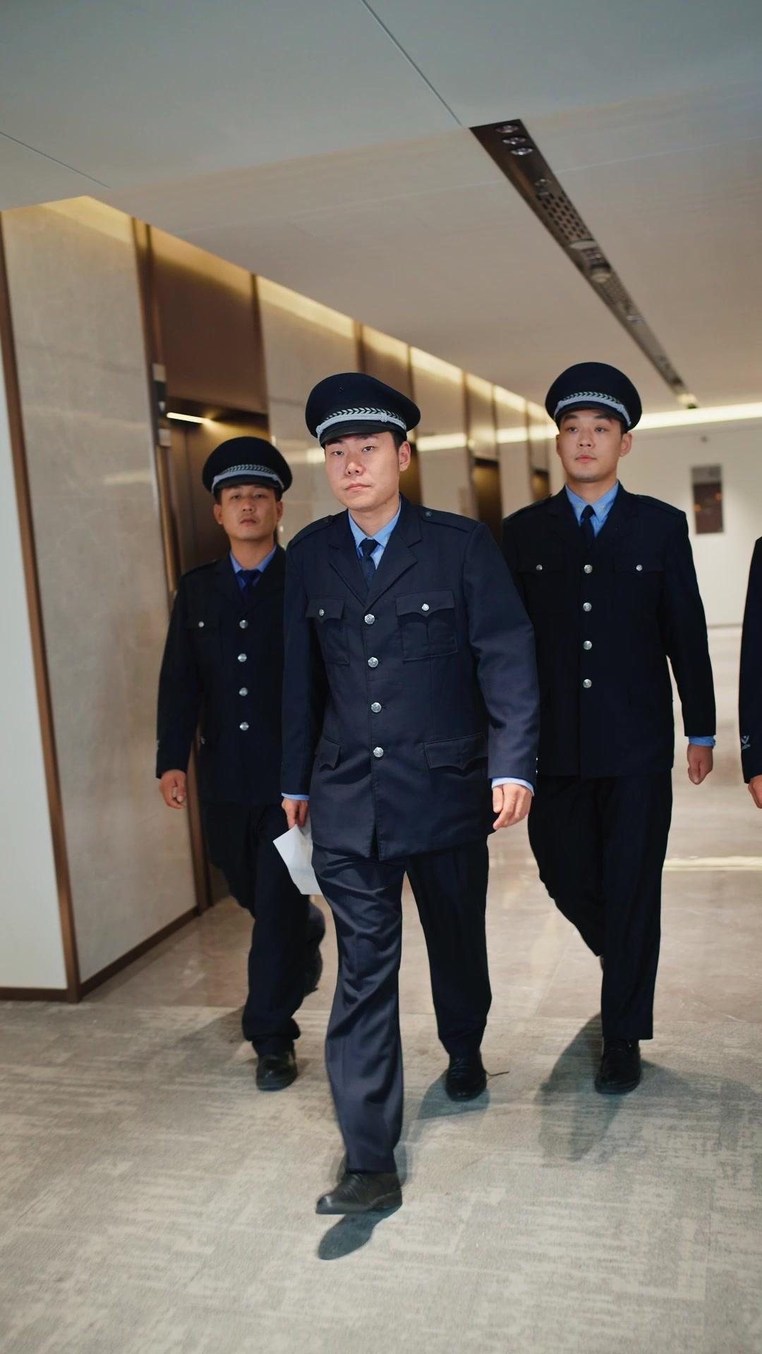 Pengganti yang Sempurna