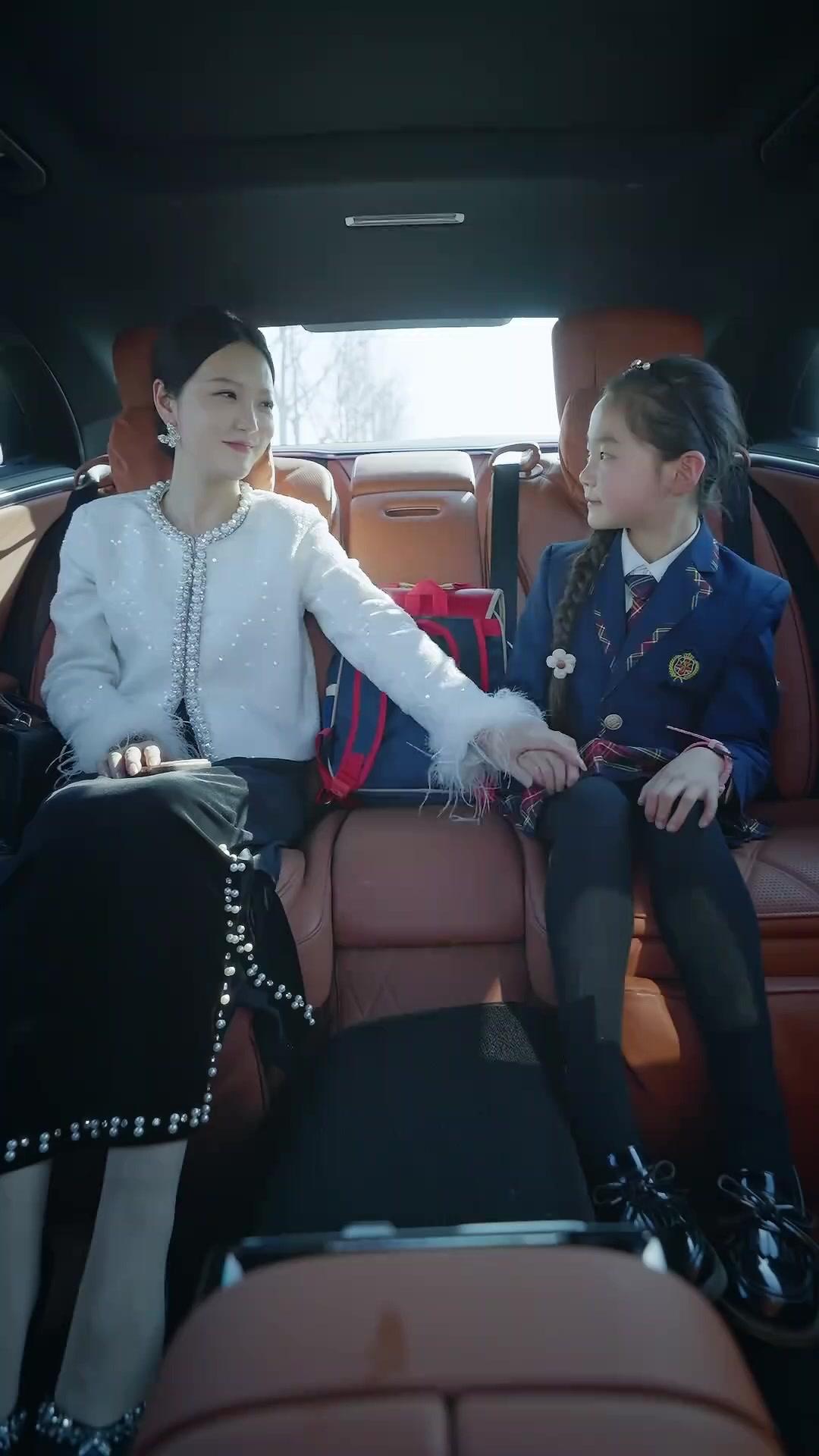 (Dublajlı)Annenin Adına