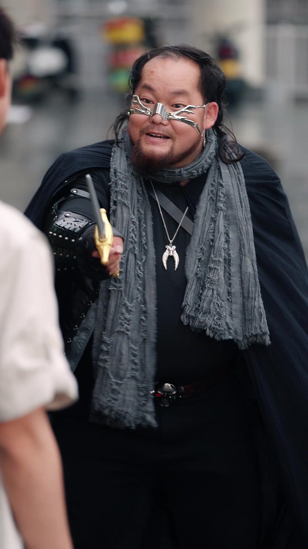 DES MONTAGNES À L'ÉTERNITÉ