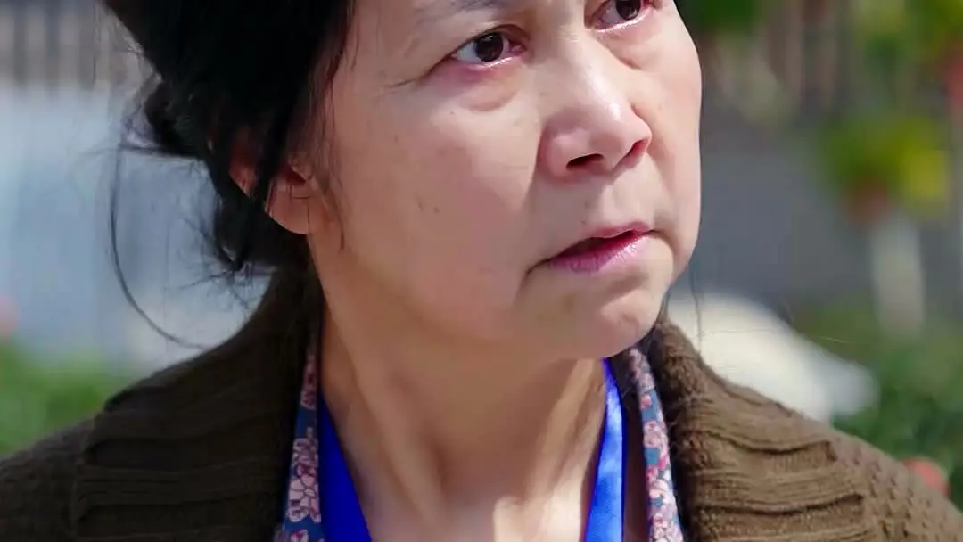 Oops! Turns Out My Husband Is a Billionaire: When the Trench Coat Holds More Secrets Than the Boardroom