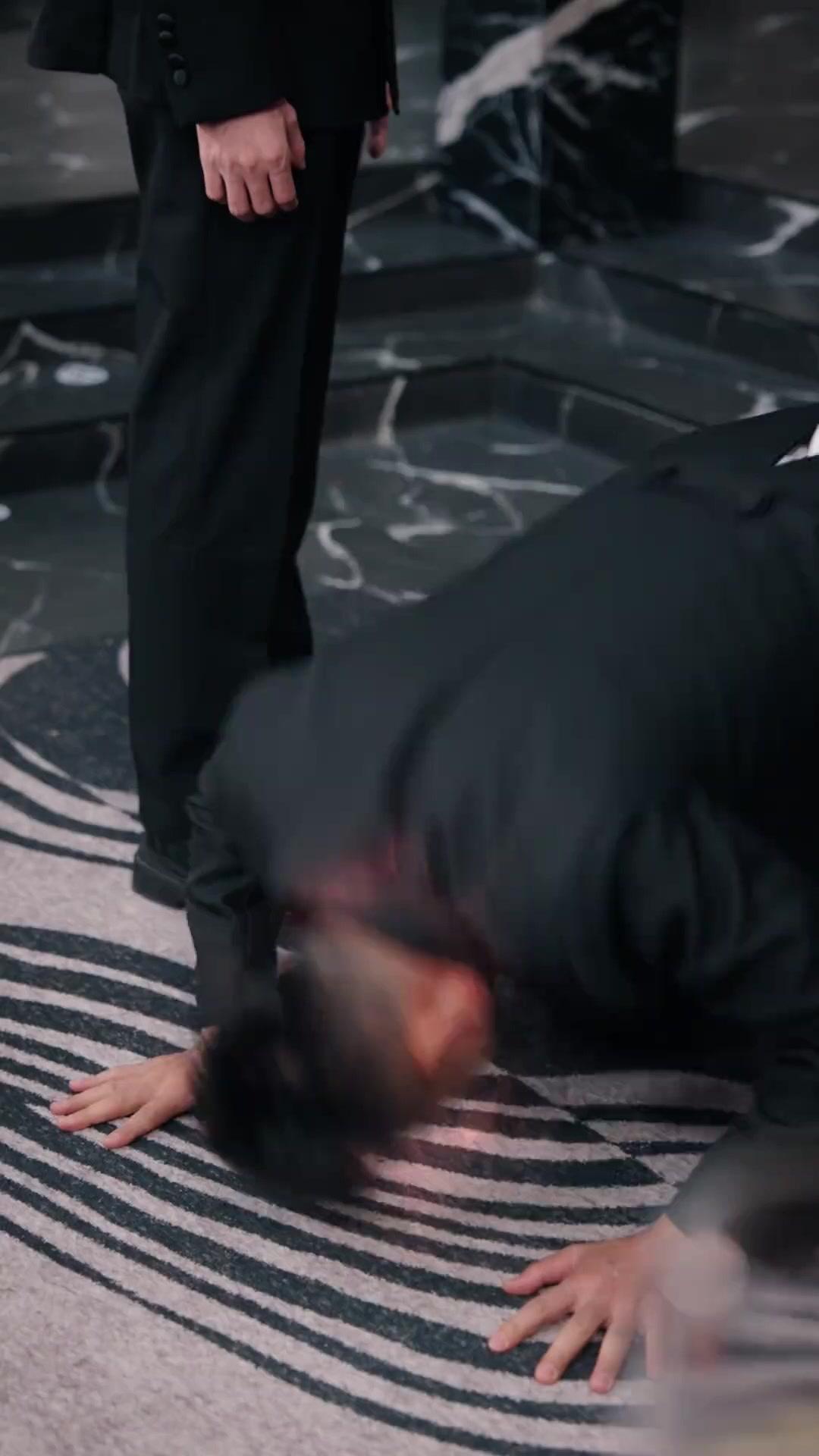 (مدبلج) في قلب الظلام… عاد حاملًا ثمن كل الخيانات