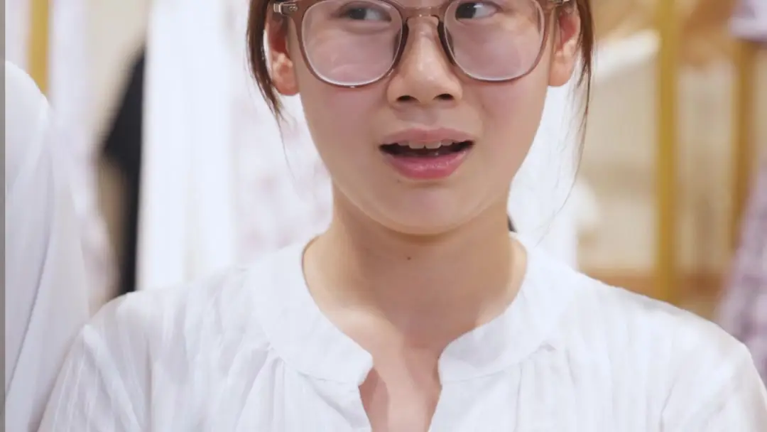 Glasses Girl’s Secret Smile