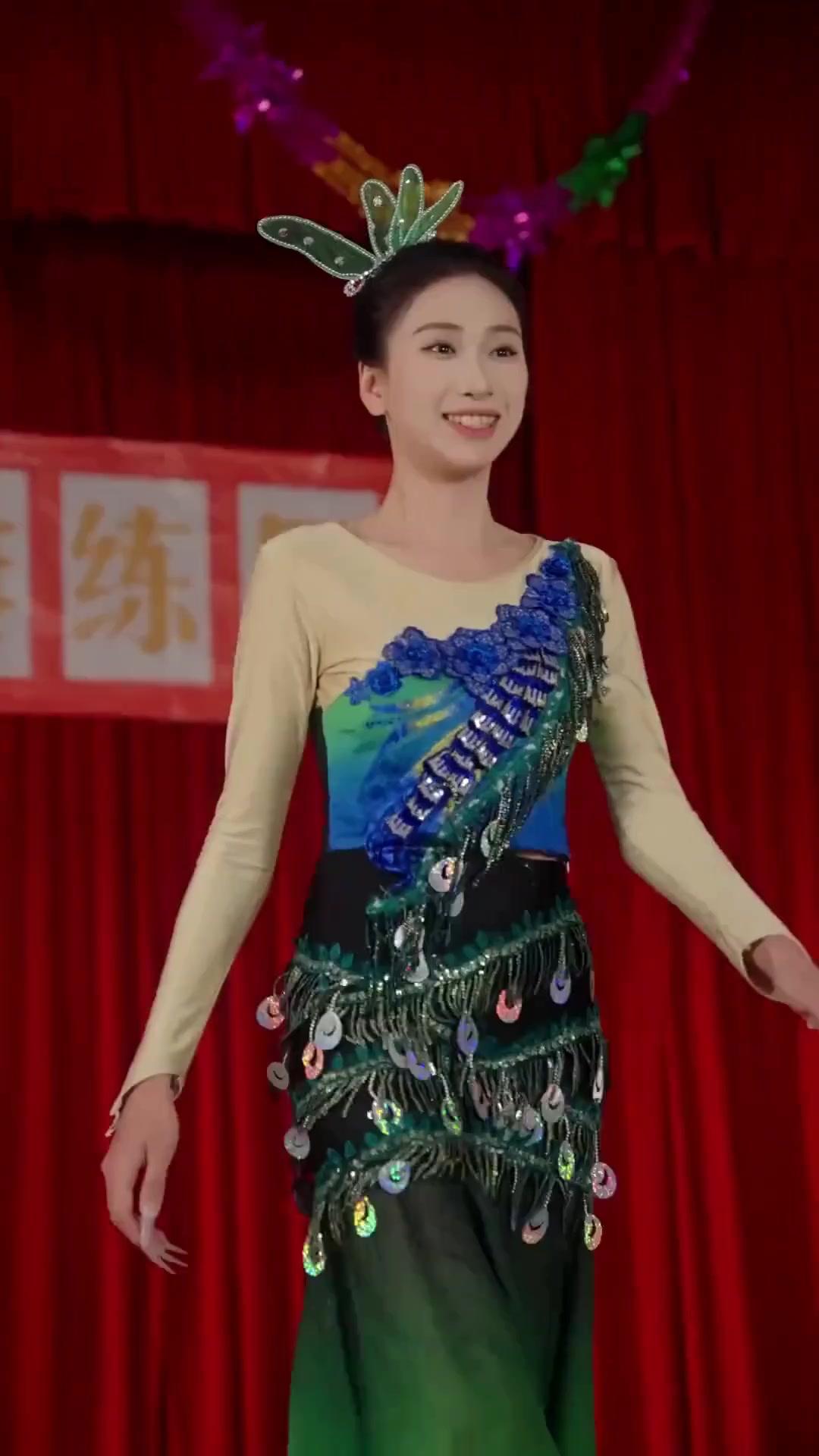 (Doblado)​ Ternura ochentera