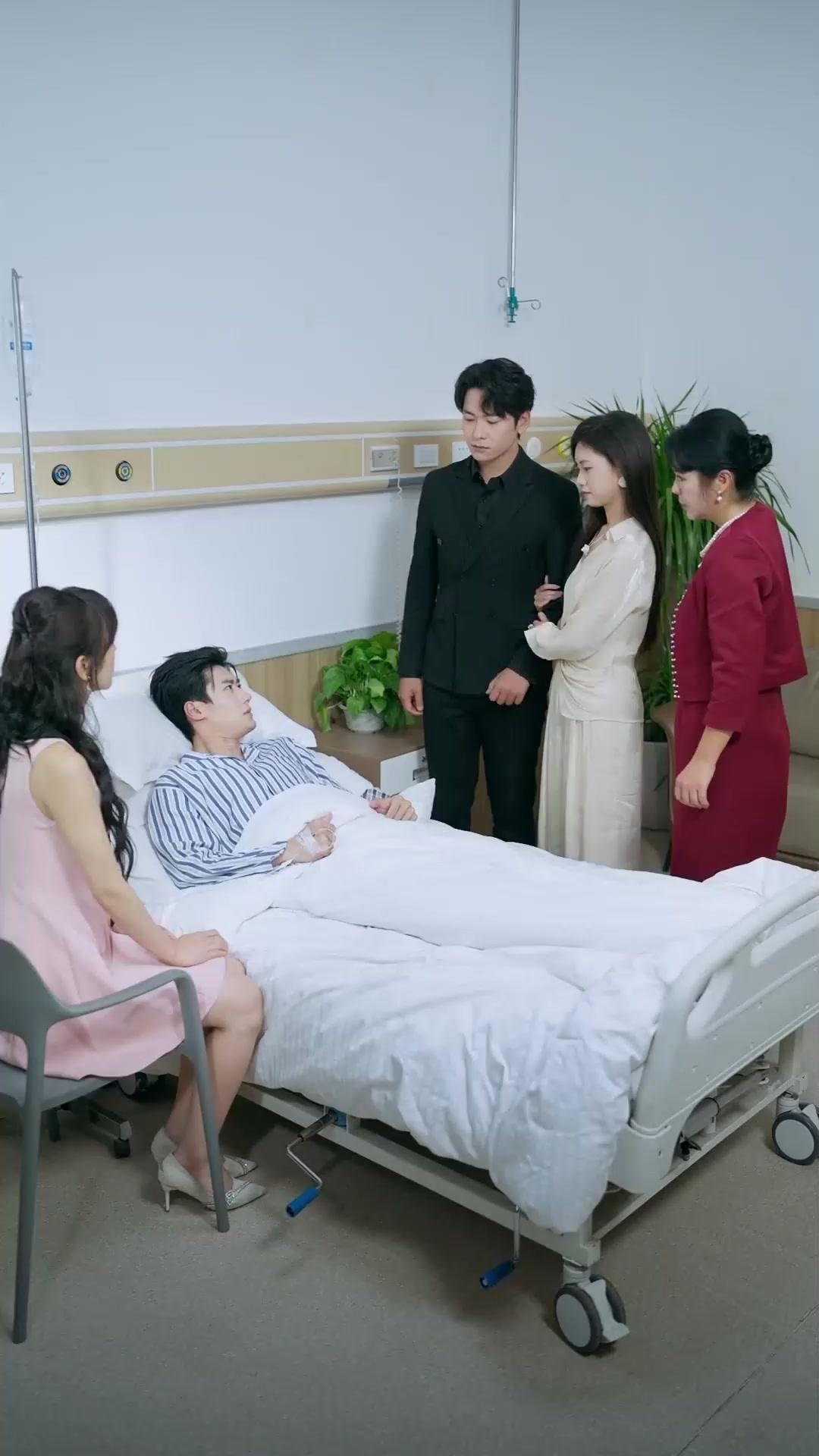 (Dubbed) Healing Hands and Avenging Wife