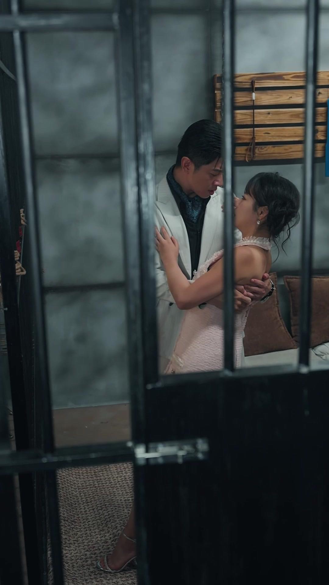 Wenn Parallelen sich berühren