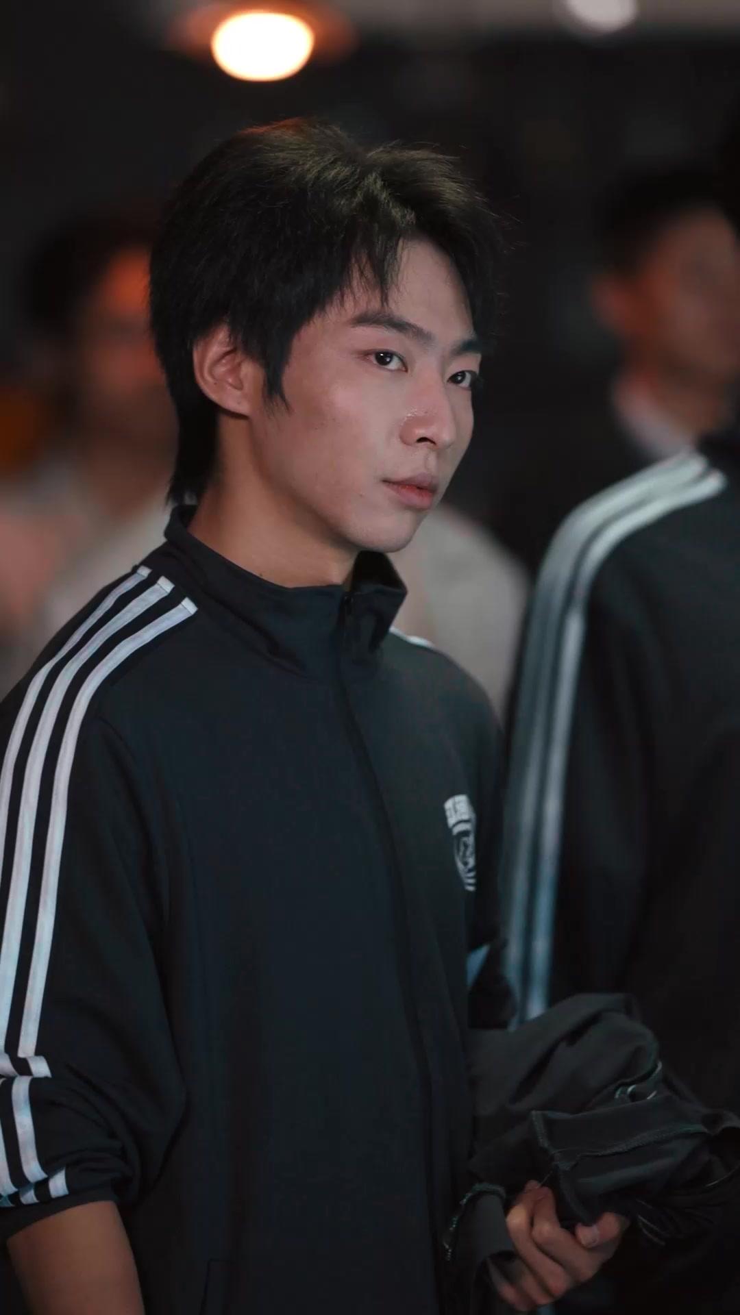 OMG! The Boxer King is Back!
