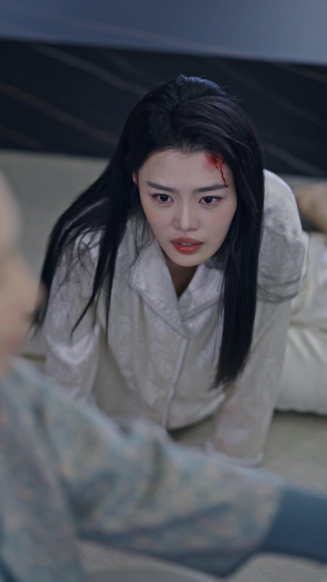 O Kapının Ardında