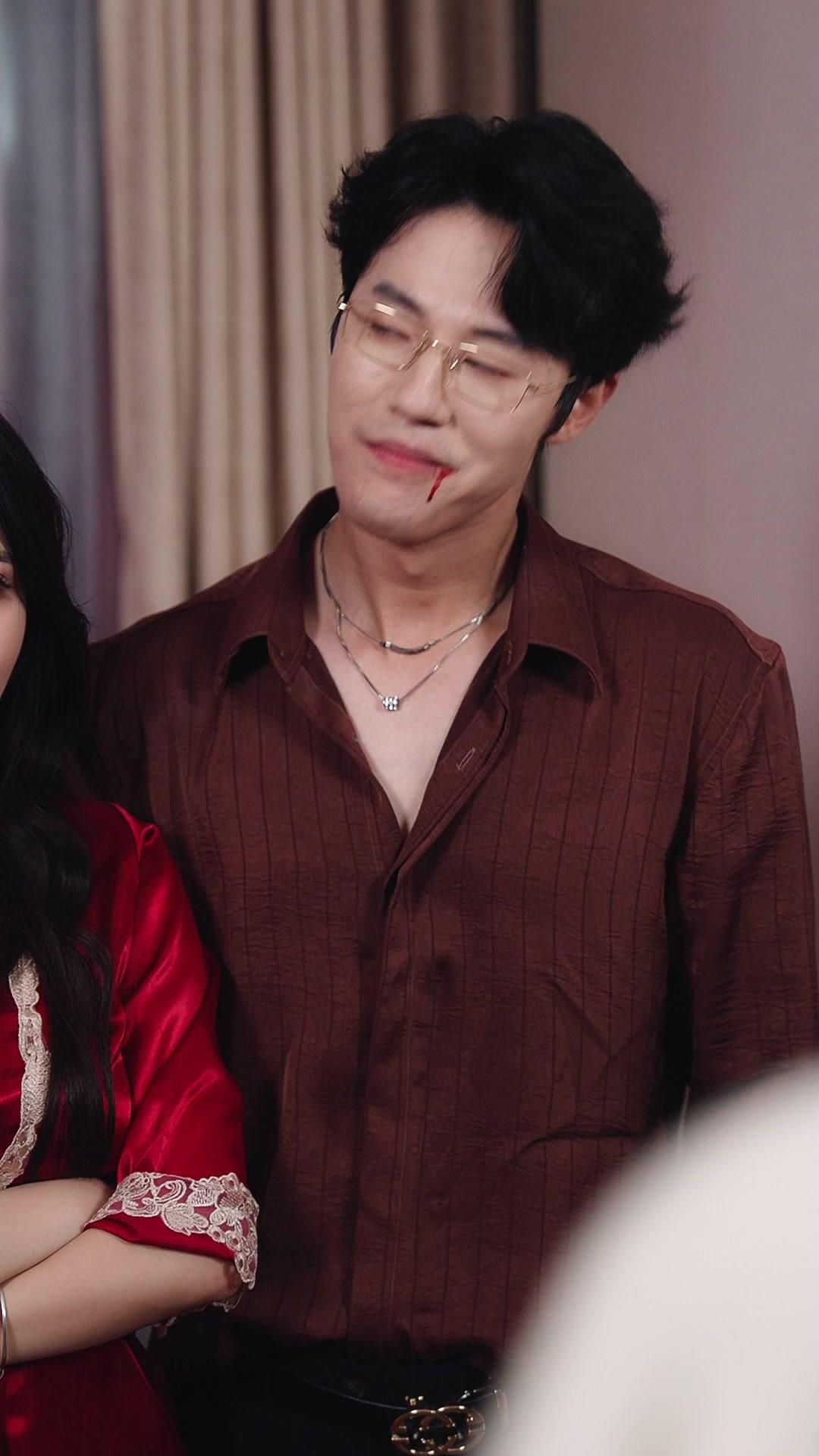 Cinta Pertama Tiga Dewi