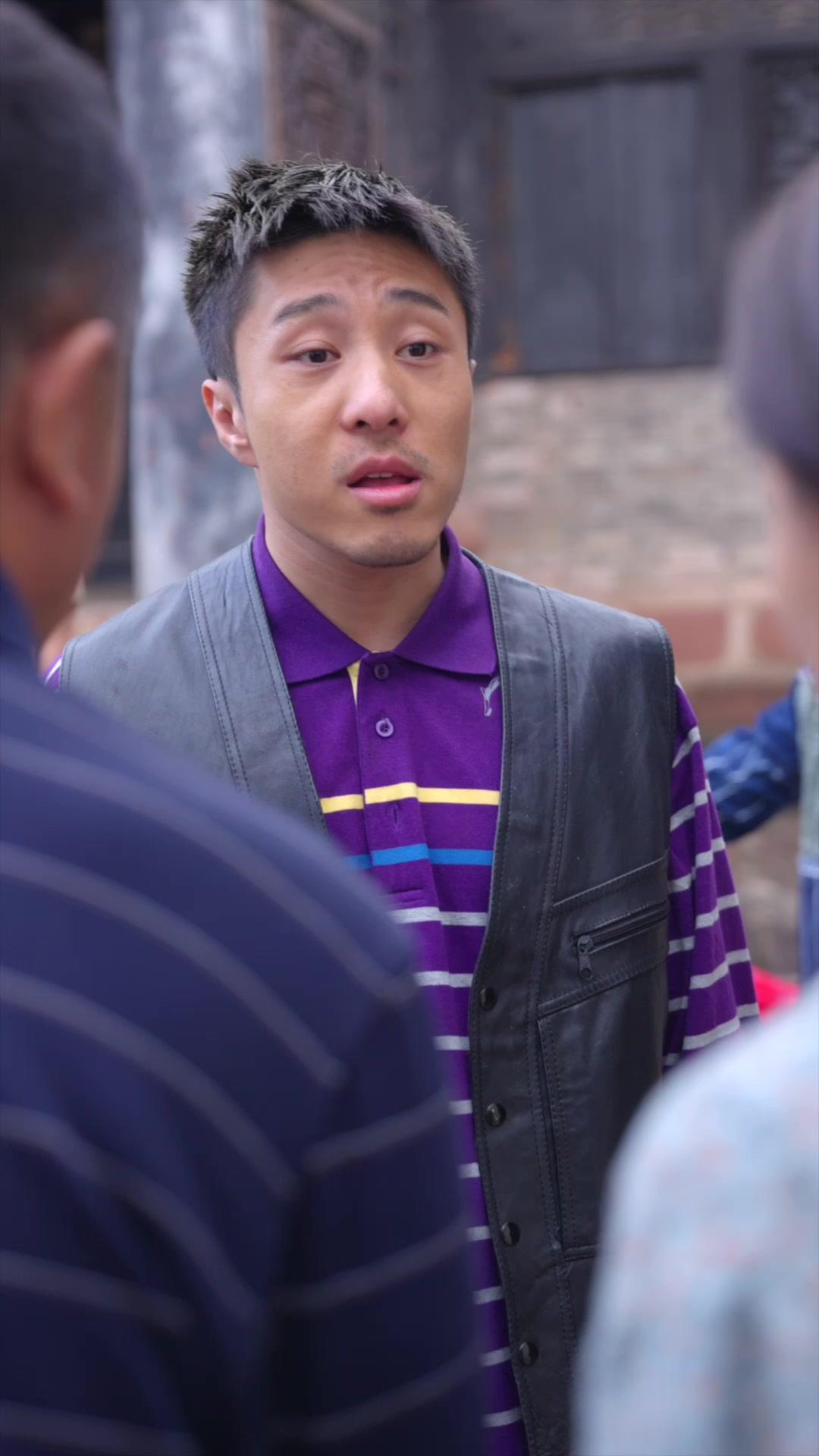 FLORAISON EN PLEIN ÉTÉ 