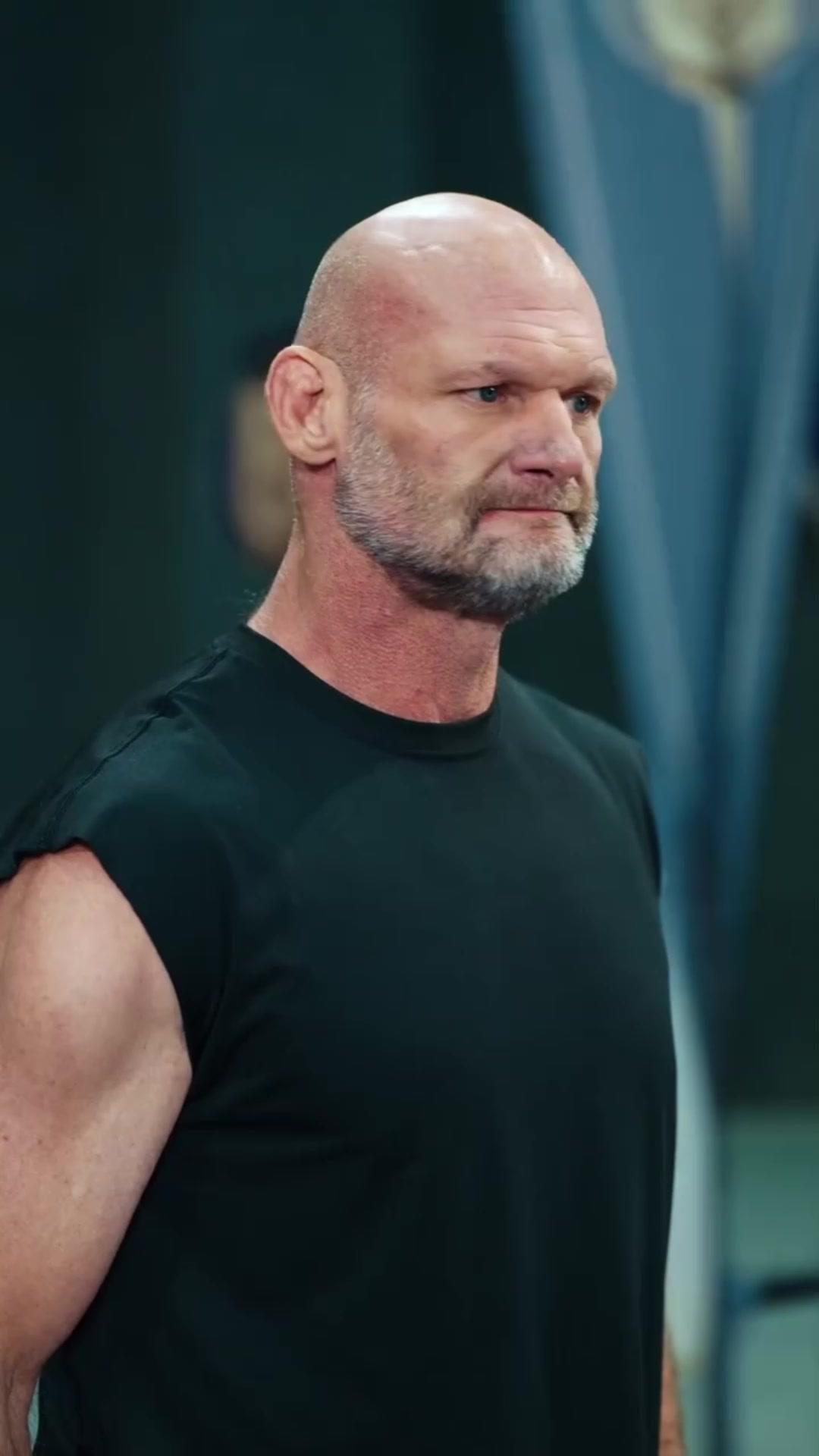 Rey lobo oculto: un híbrido perdedor