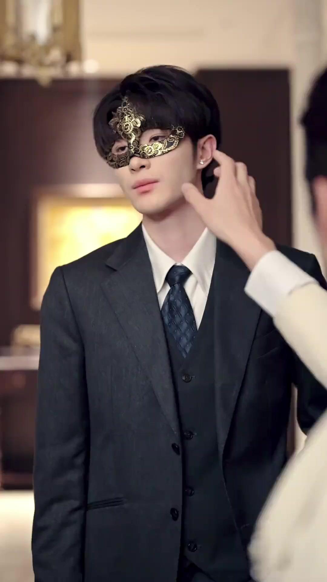 Hired a Billionaire as Baby’s Dad 