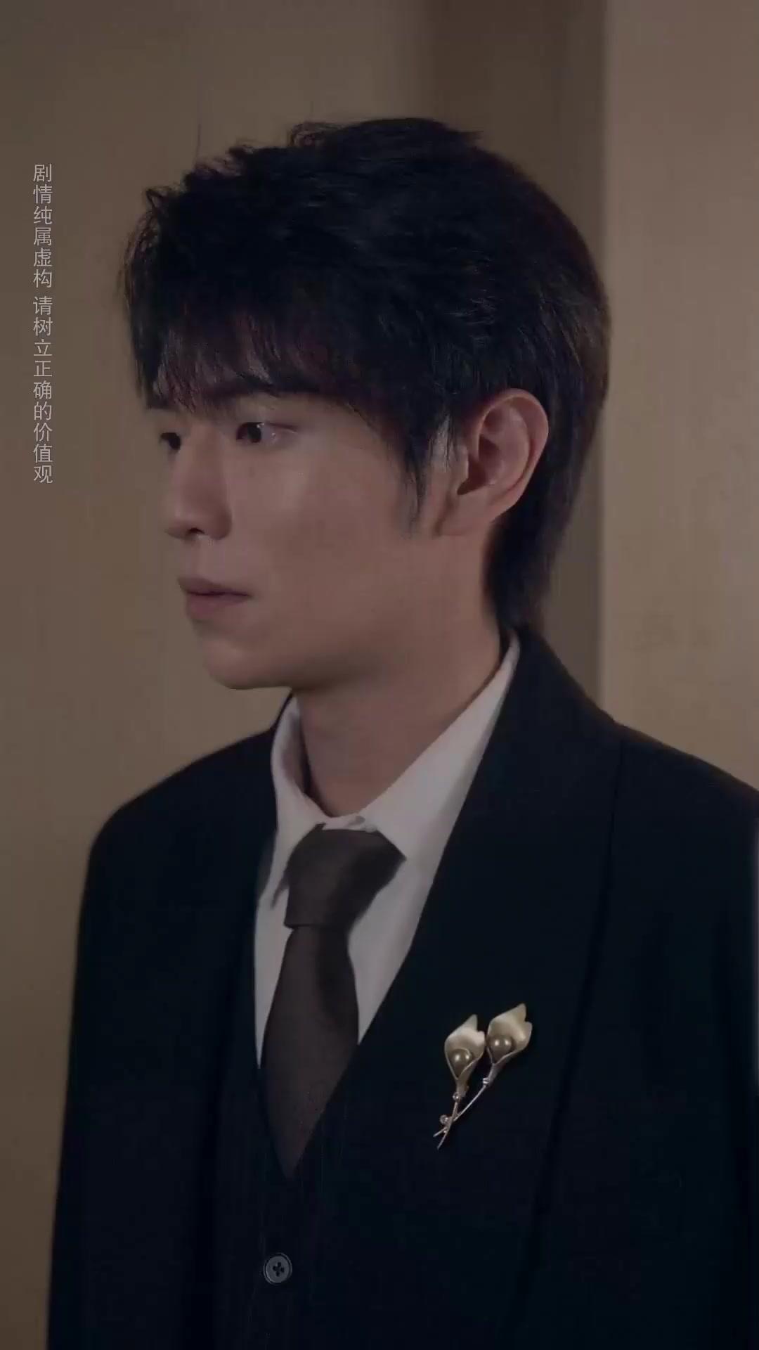 He Loves My Sis? I Swap My Groom.