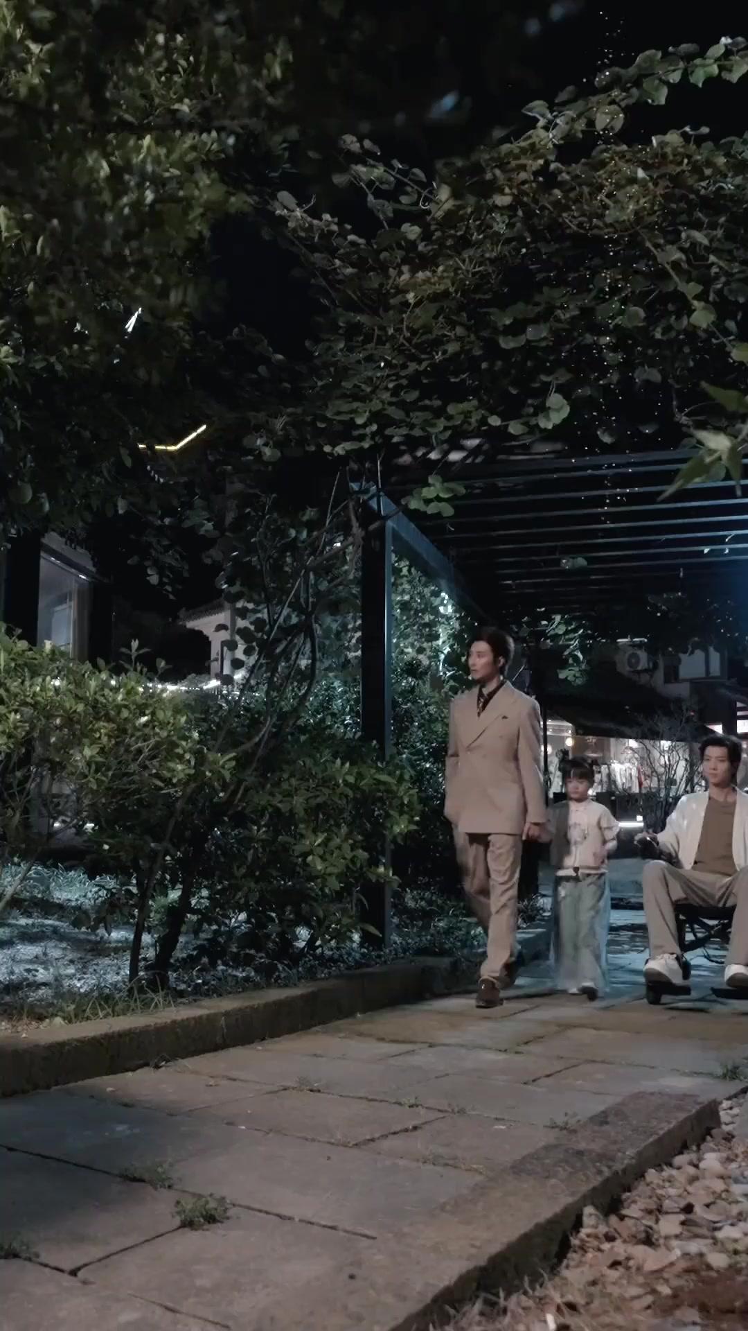 Aku Bisa Dengar Rahasia Alam!