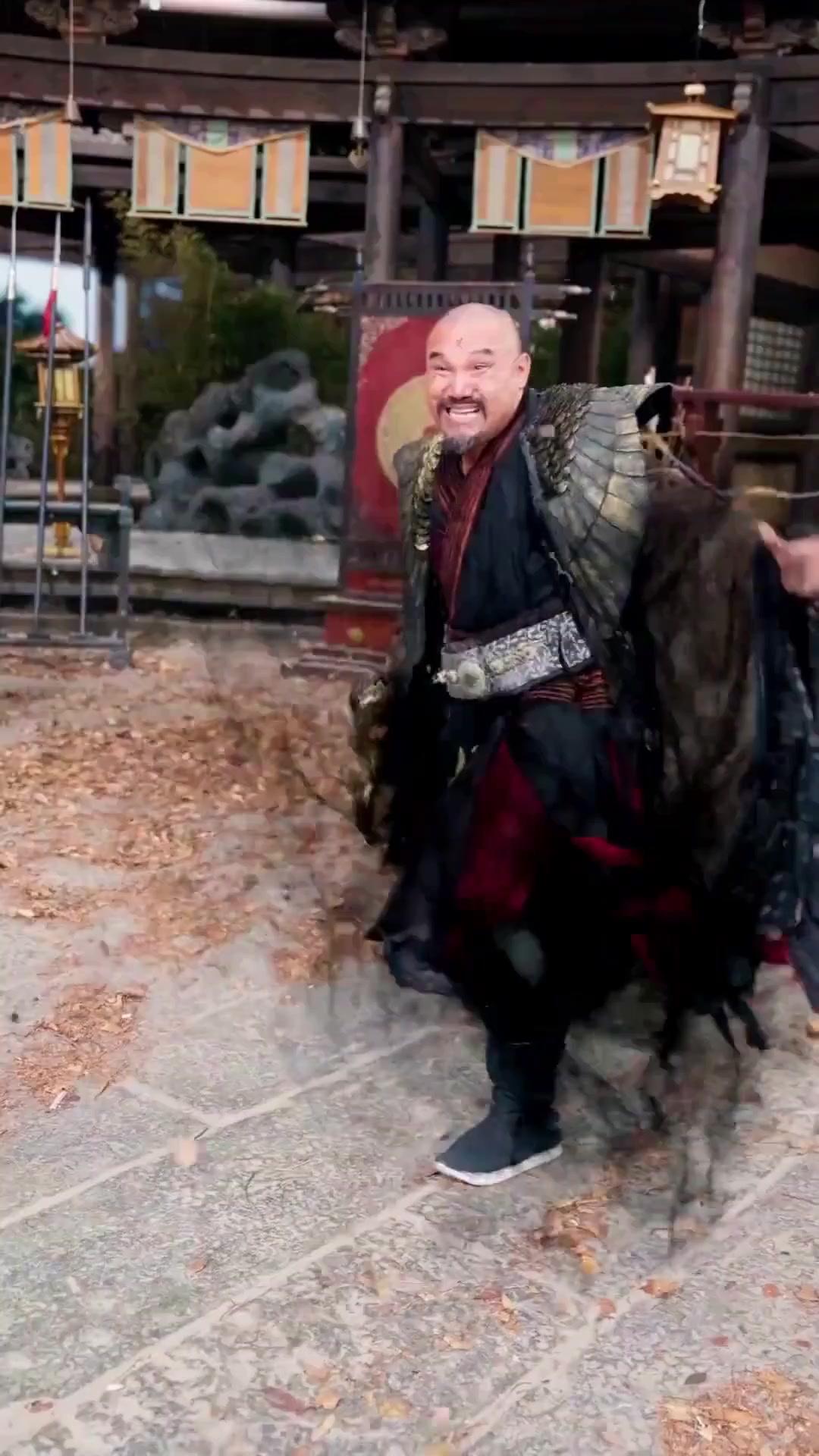 (Dubbed) Weak Nobody? True Swrodsman!