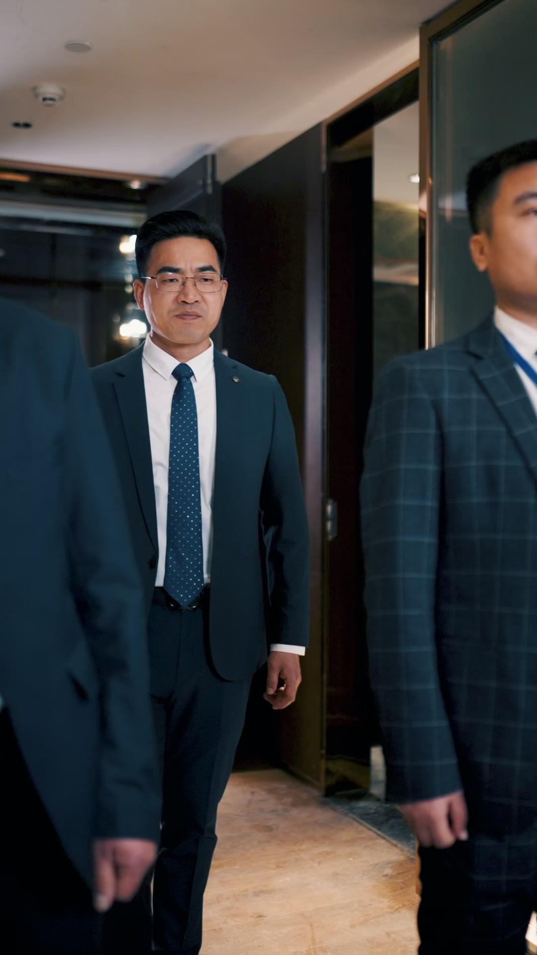 O Filho do Presidente na Obra