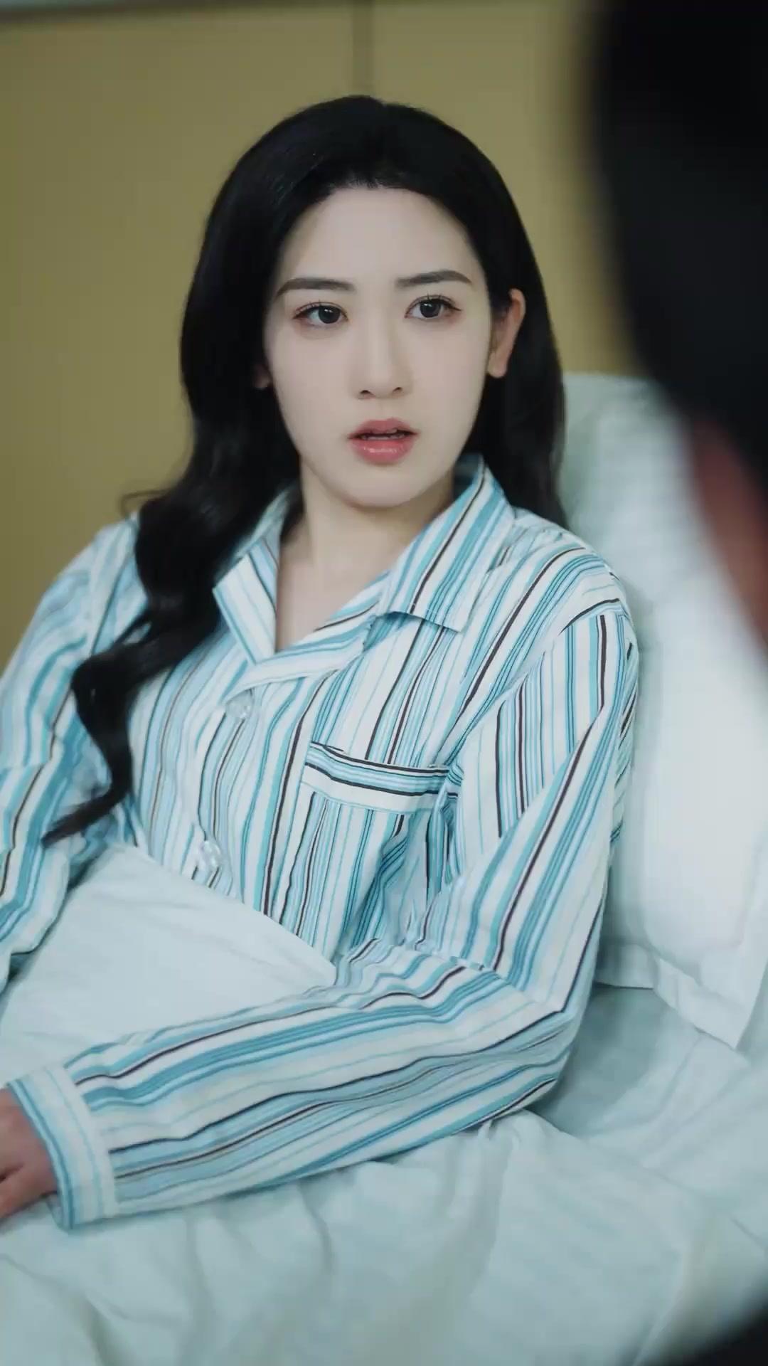 (Dublagem) Vingança Vestida de Branco