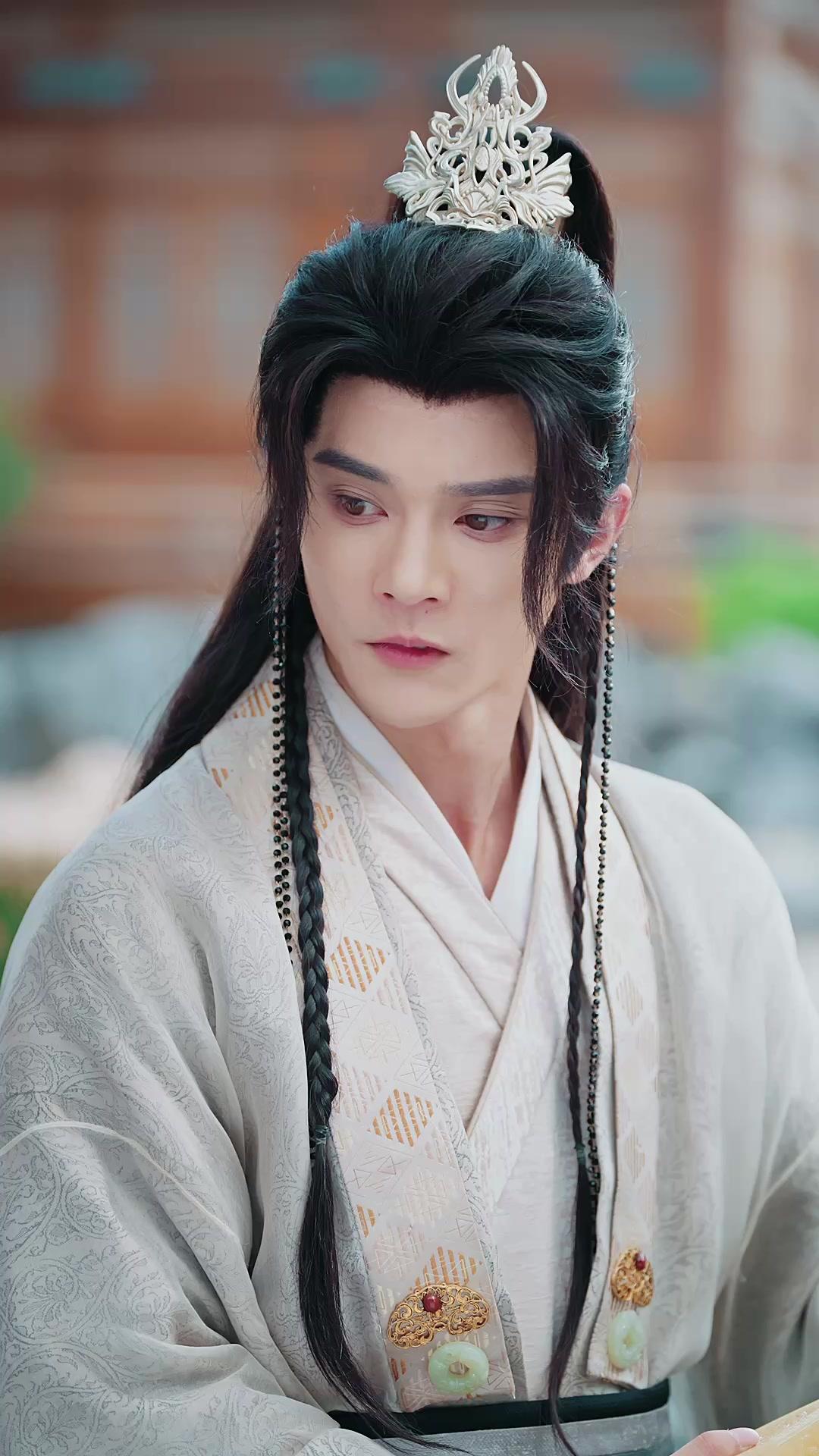 Dia Pergi Tanpa Kata