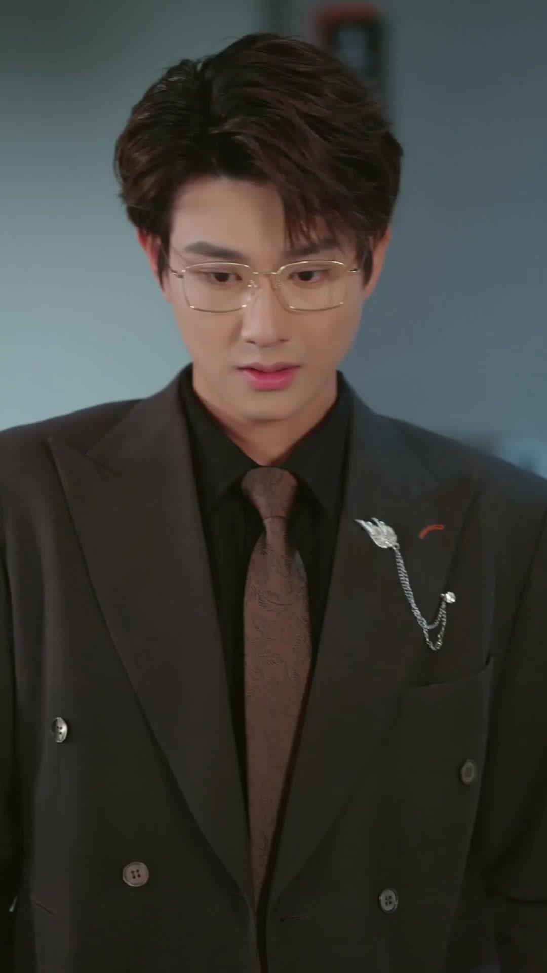 Bos, Jangan Cerai Dulu!