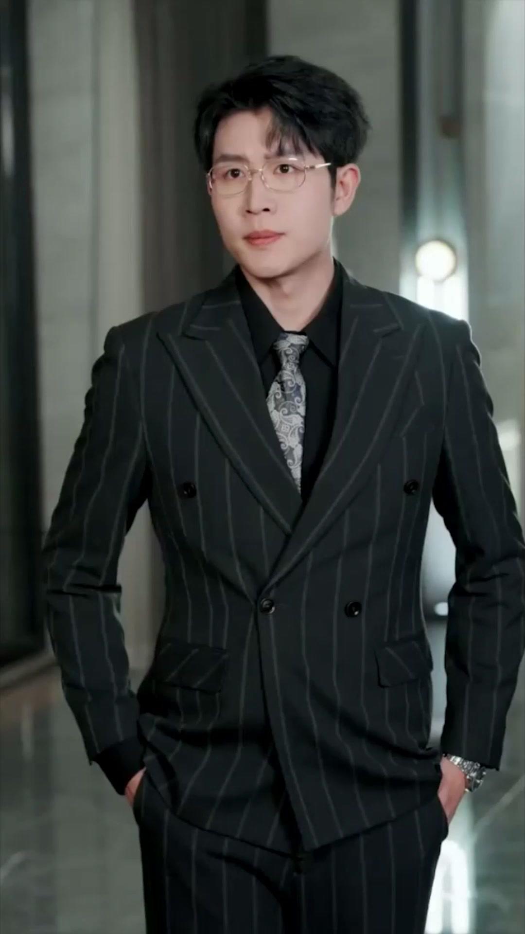 (Doblado)Derribando a la familia tóxica con mi suegra