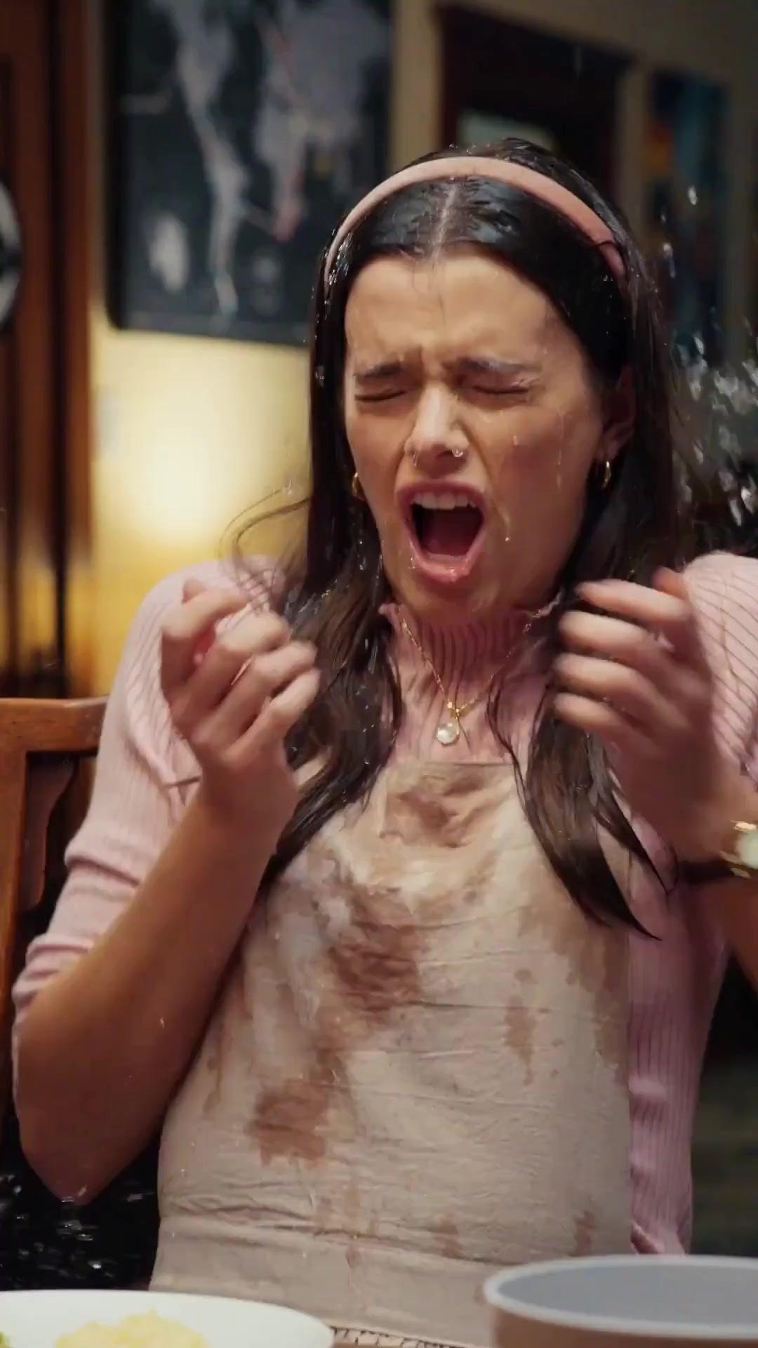 (Dublagem) Meu Colega de Quarto é um Astro Mundial