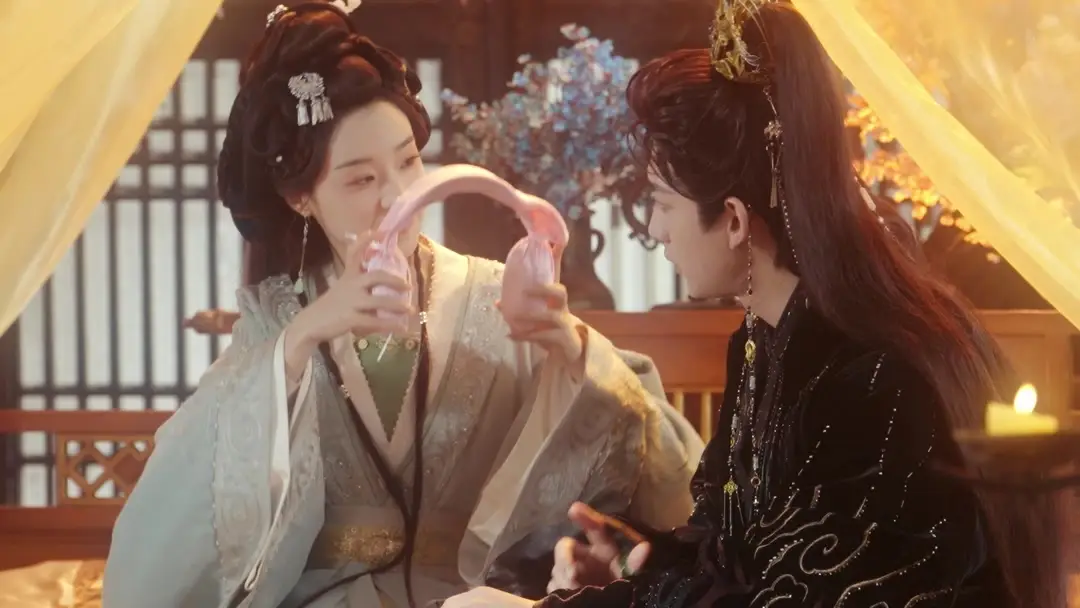 공주의 생존법 ep-1: 분홍 귀마개와 편지의 비밀