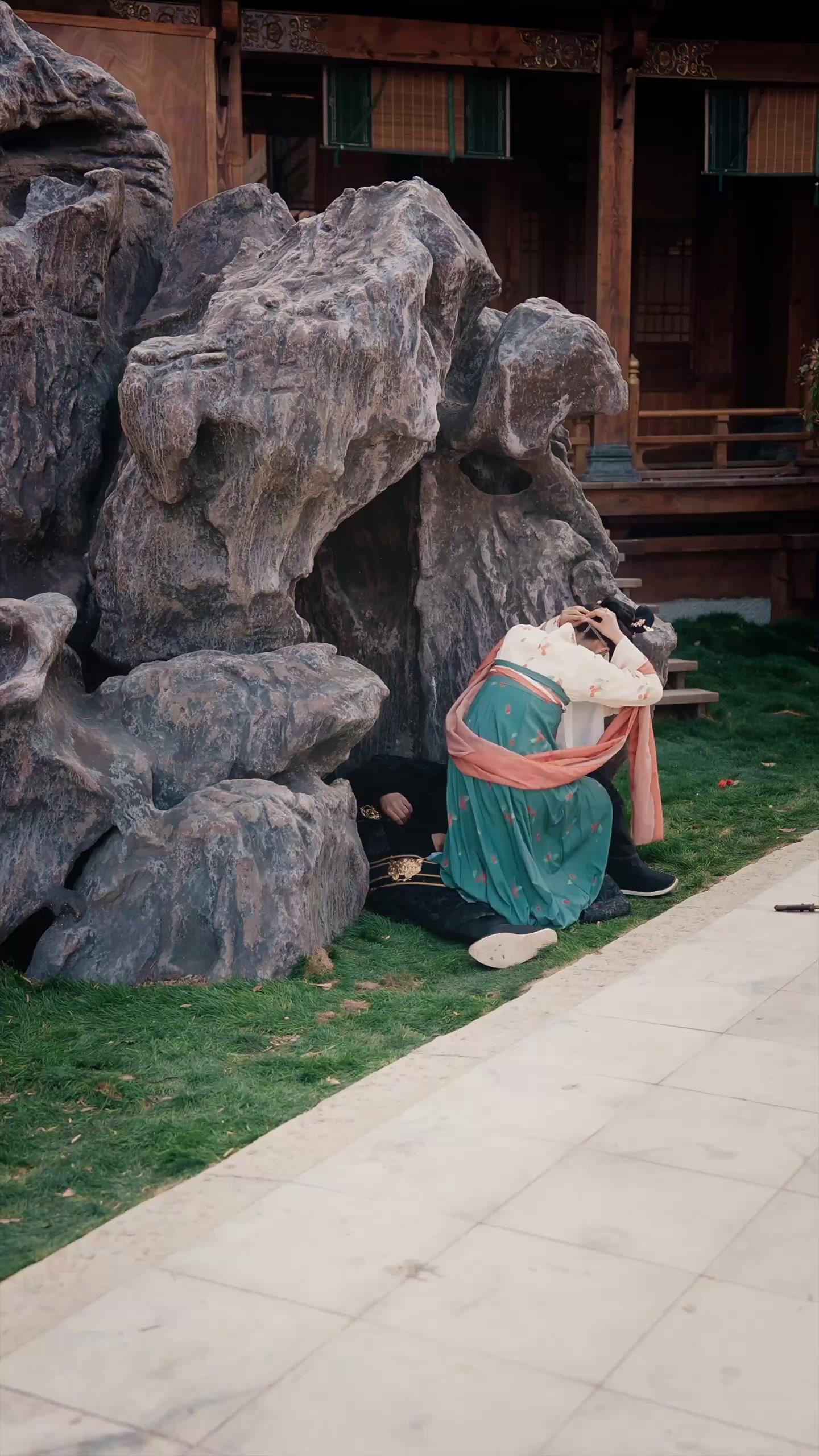 Một Thai Tứ Bảo