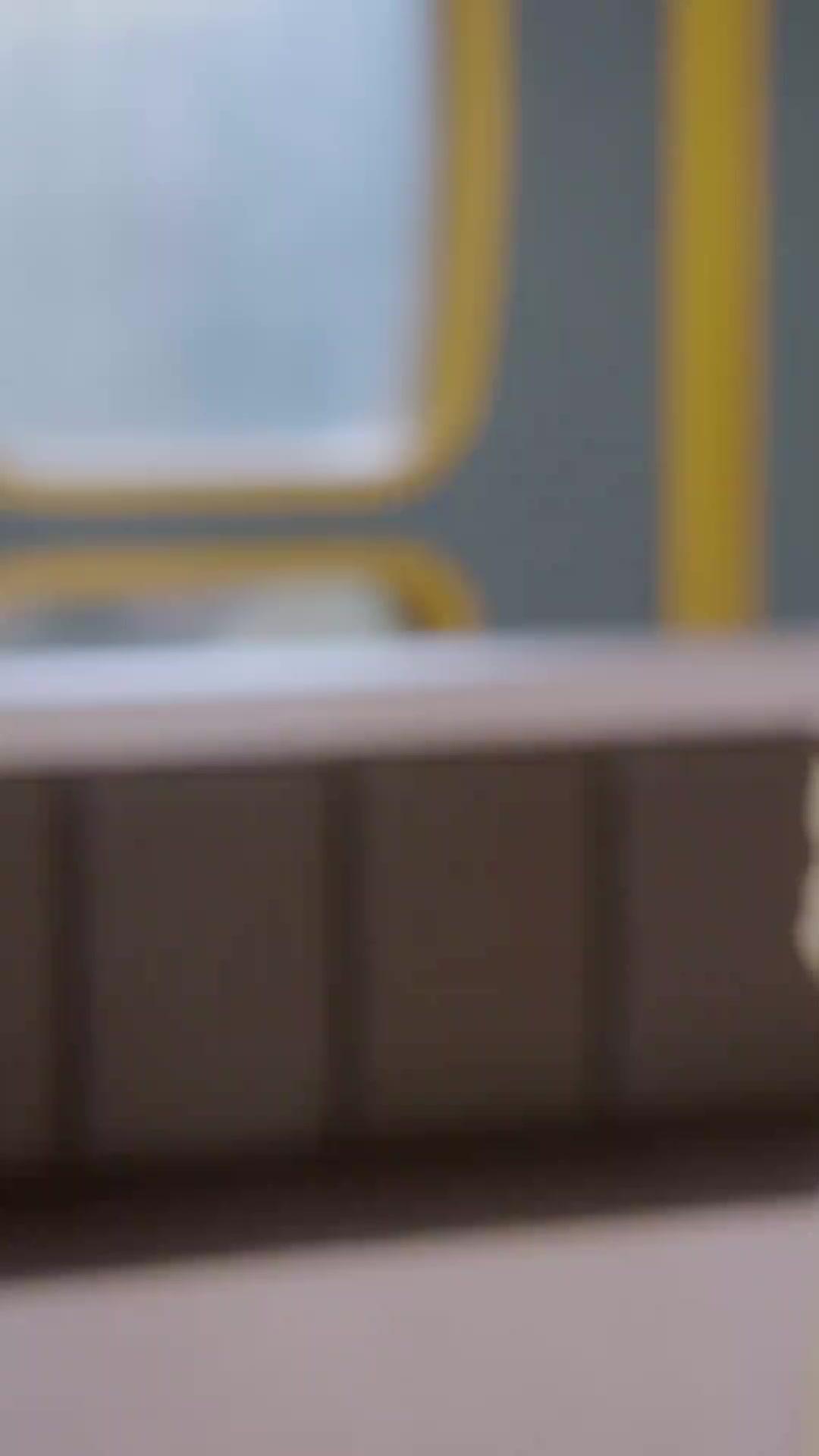 Istriku Nakal, Harus Dimanja