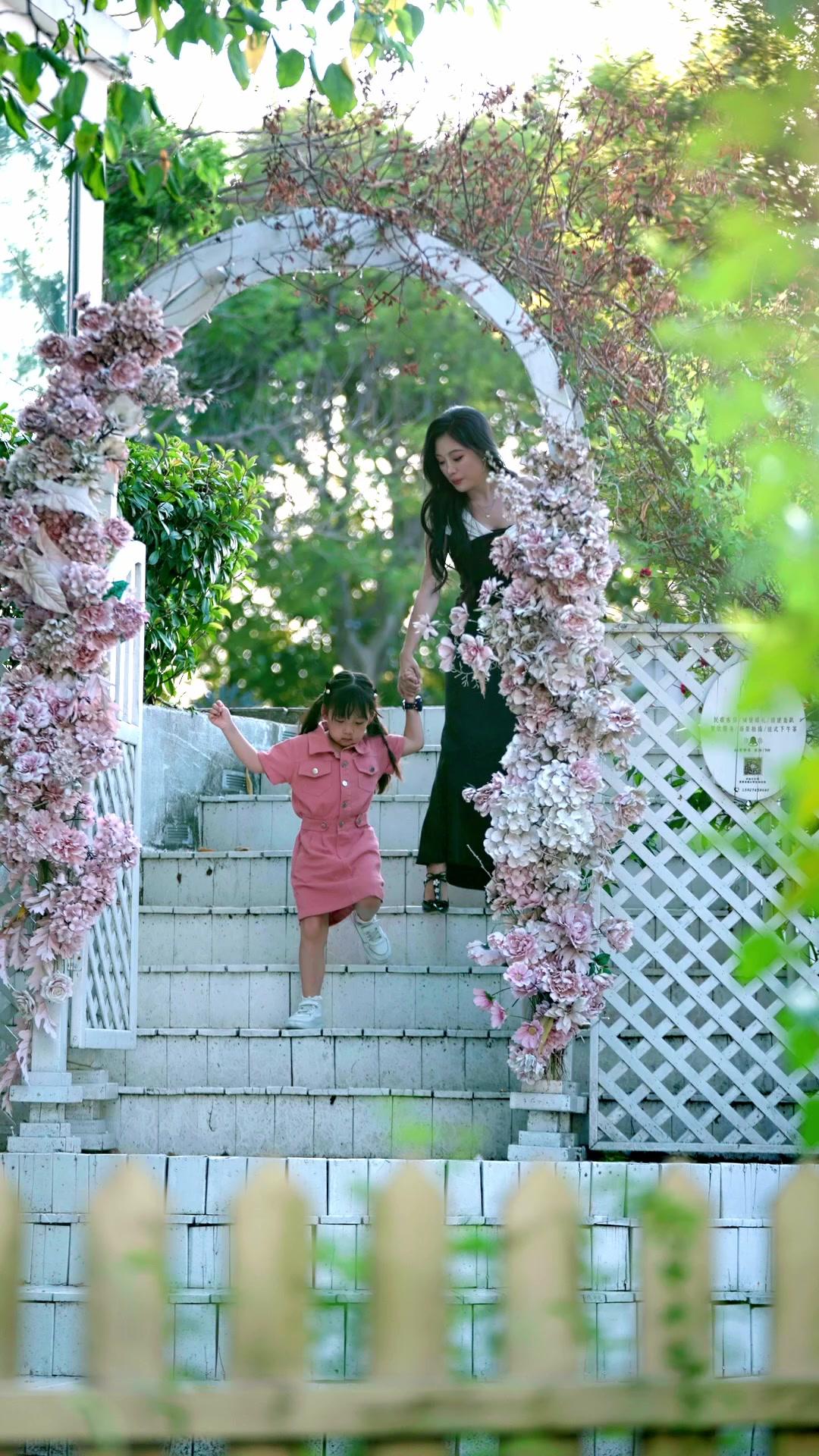 หนูน้อยตัวจิ๋ว คุณฮั่วเอาใจชอบ