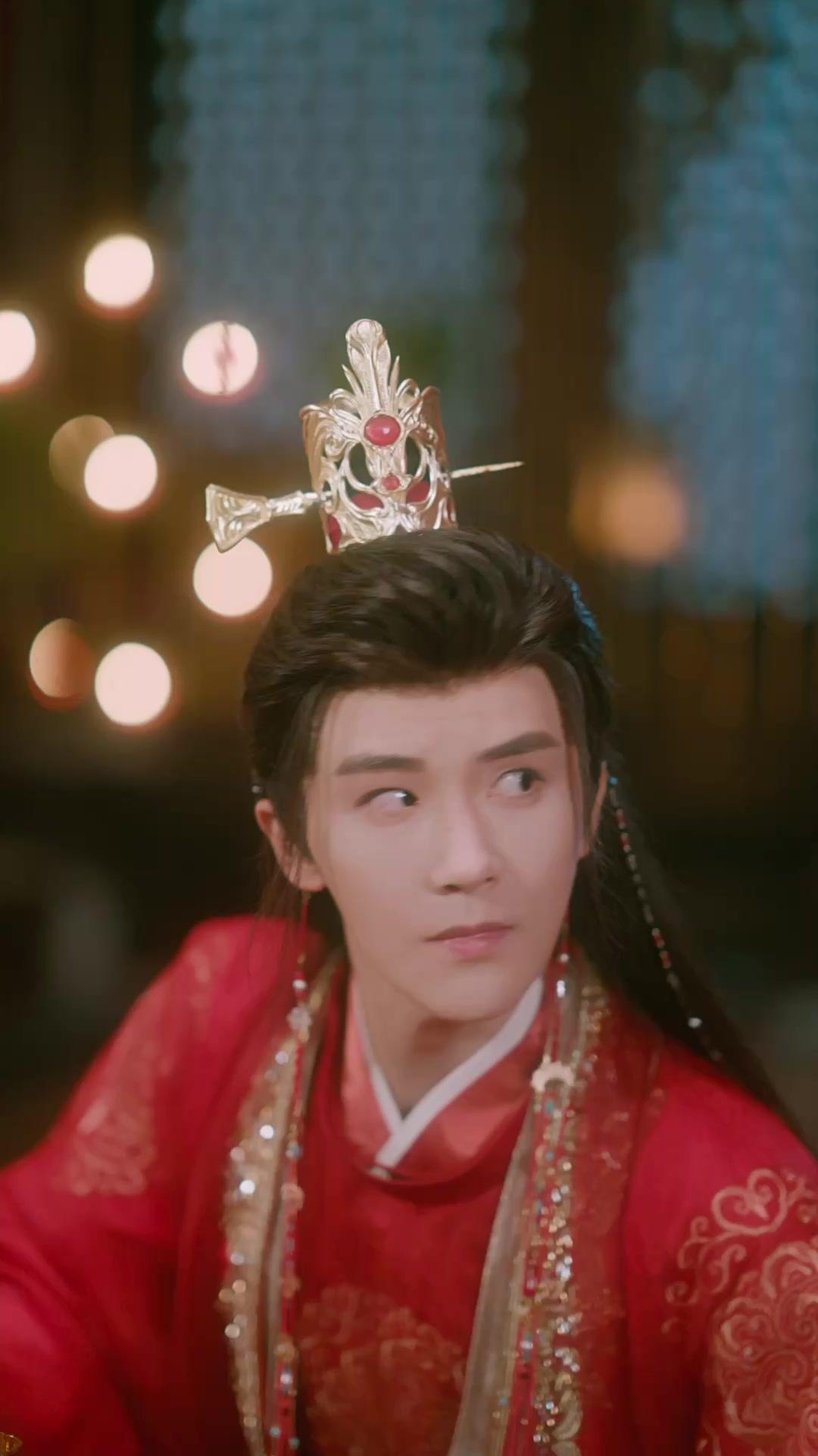 Scoppia il Caos a Corte