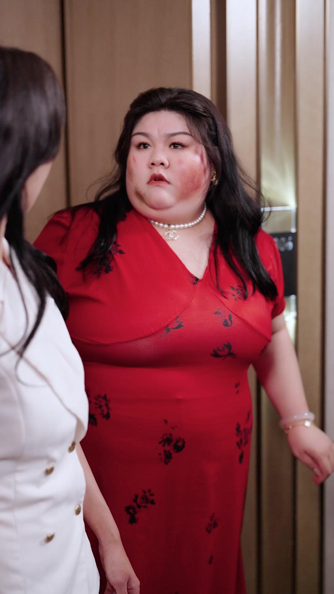 Help! My Contract Husband Is a Total Dummy