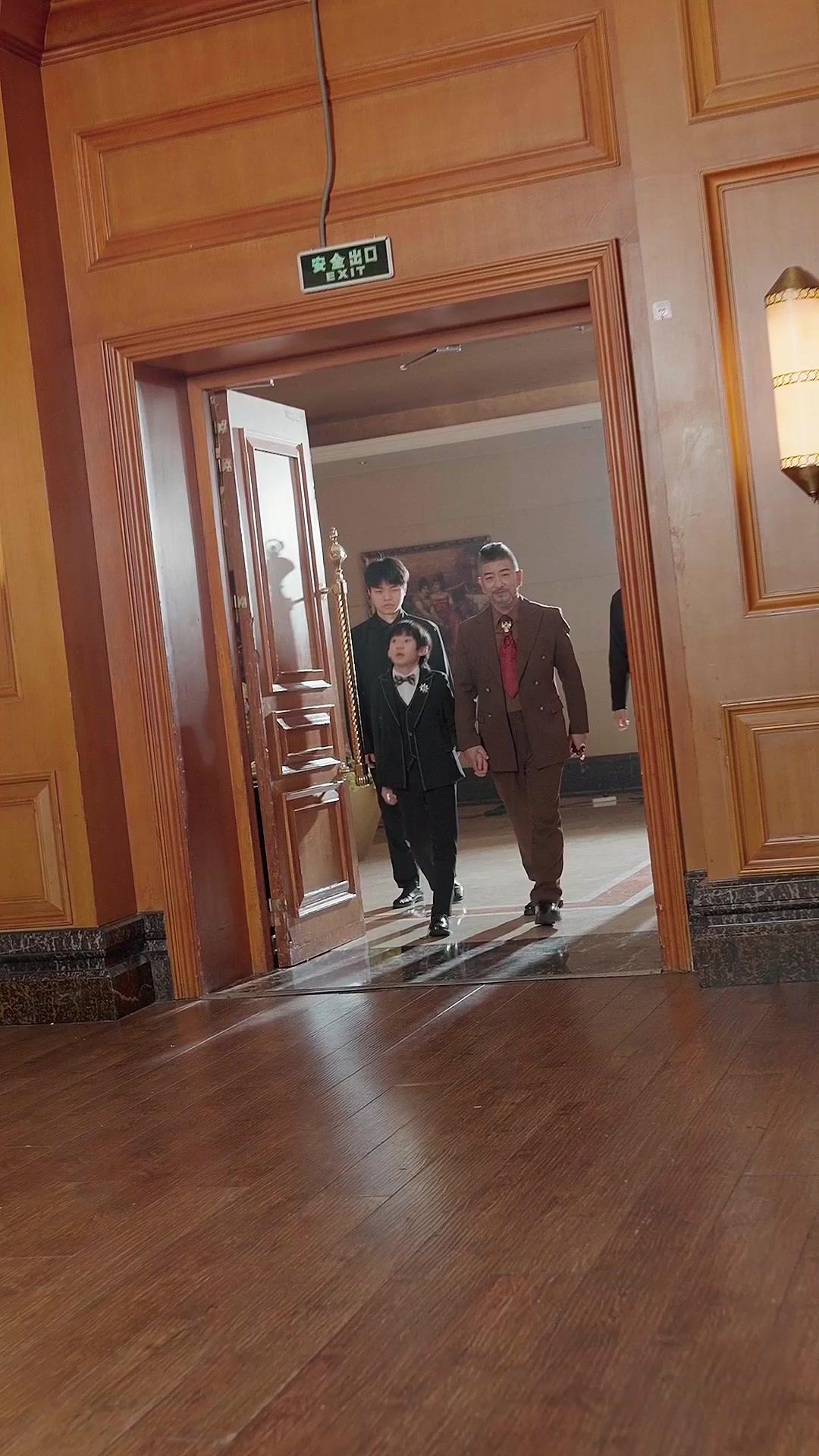 하늘에서 떨어진 복덩이