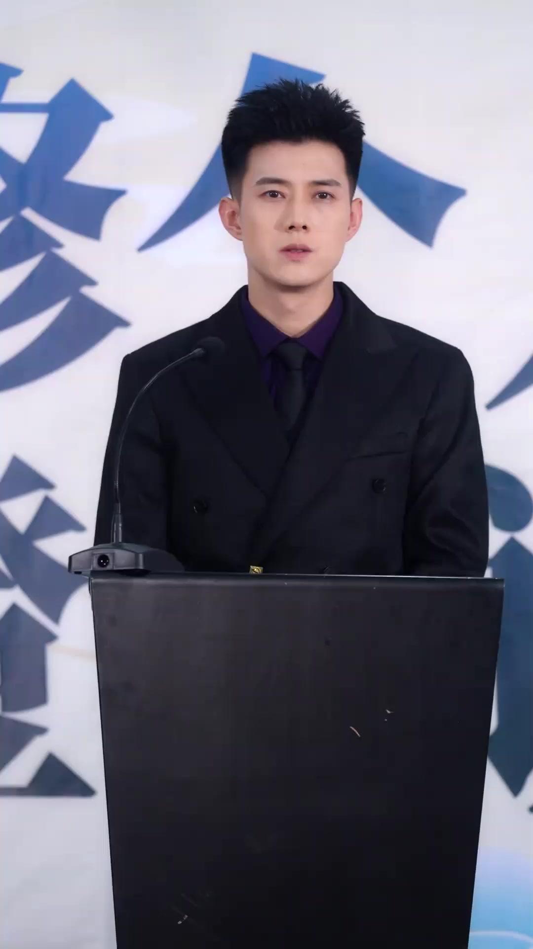 (Sulih suara) Bunga Berduri di Ruang Sidang