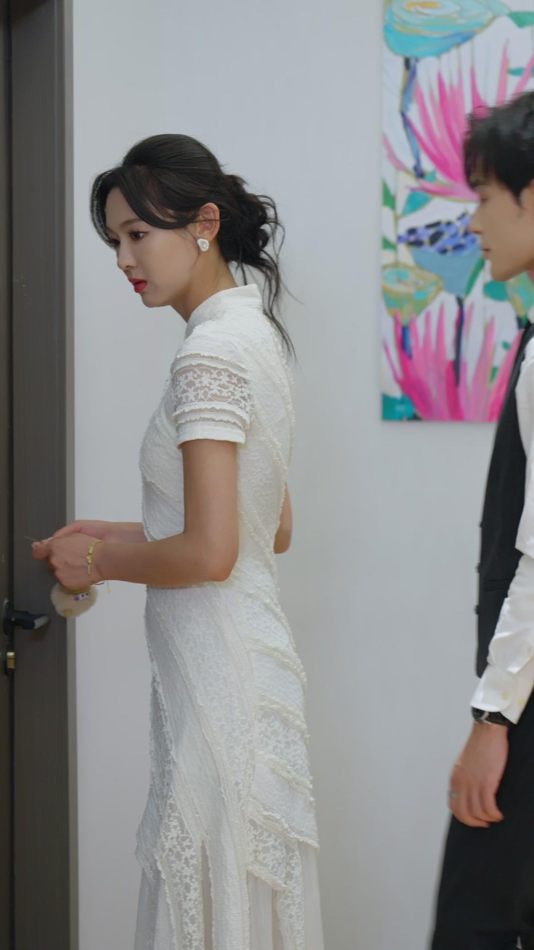 ADIEU L'IMPOSTEUR, BONJOUR MON DESTIN