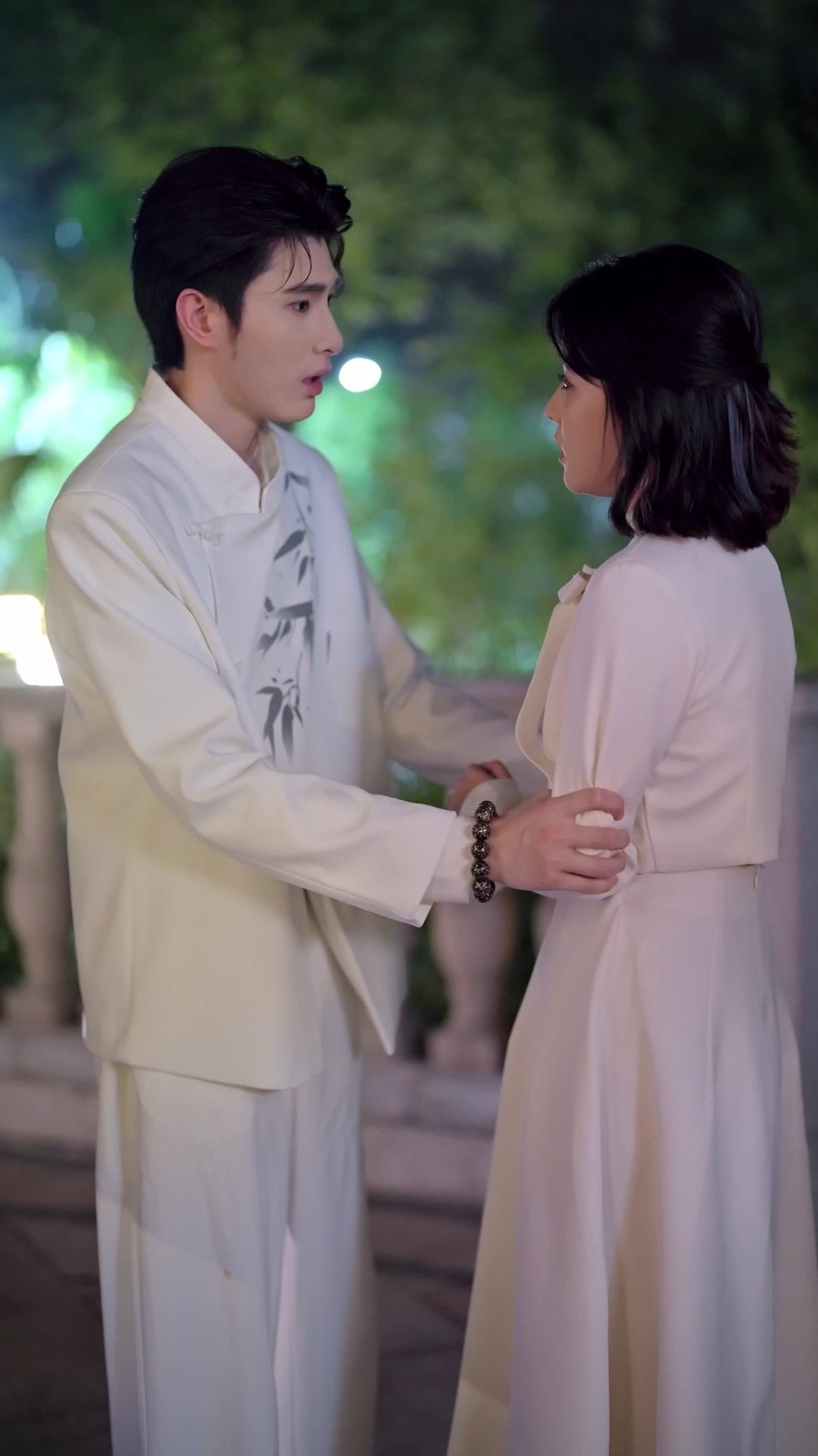 Hired a Billionaire as Baby’s Dad 