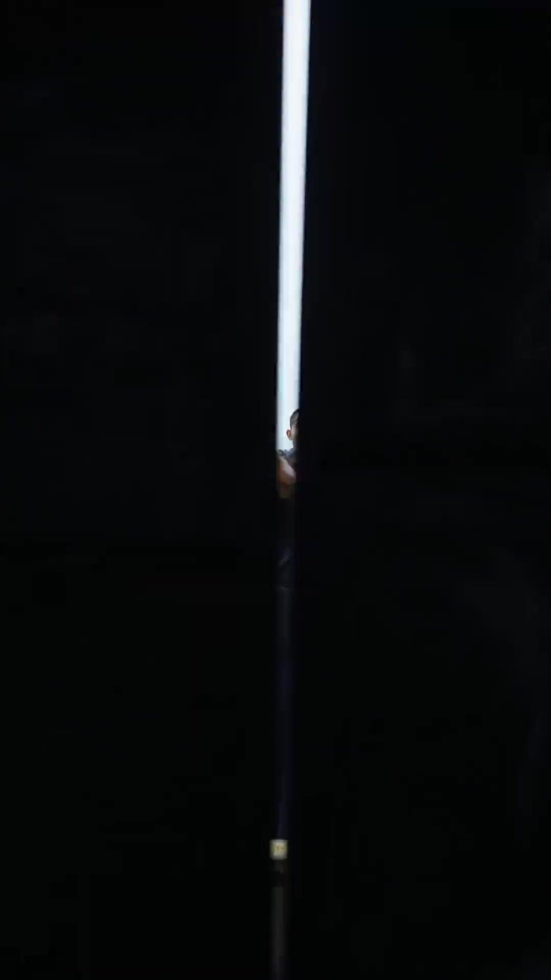 (配音) 屠刀在手，誰敢動我家人