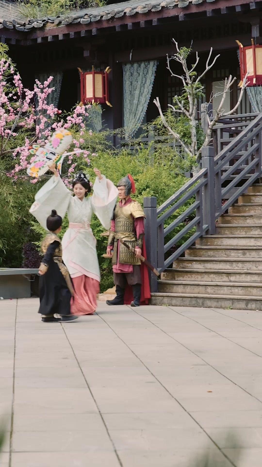 The Royal Flame: Secrets of the Palace
