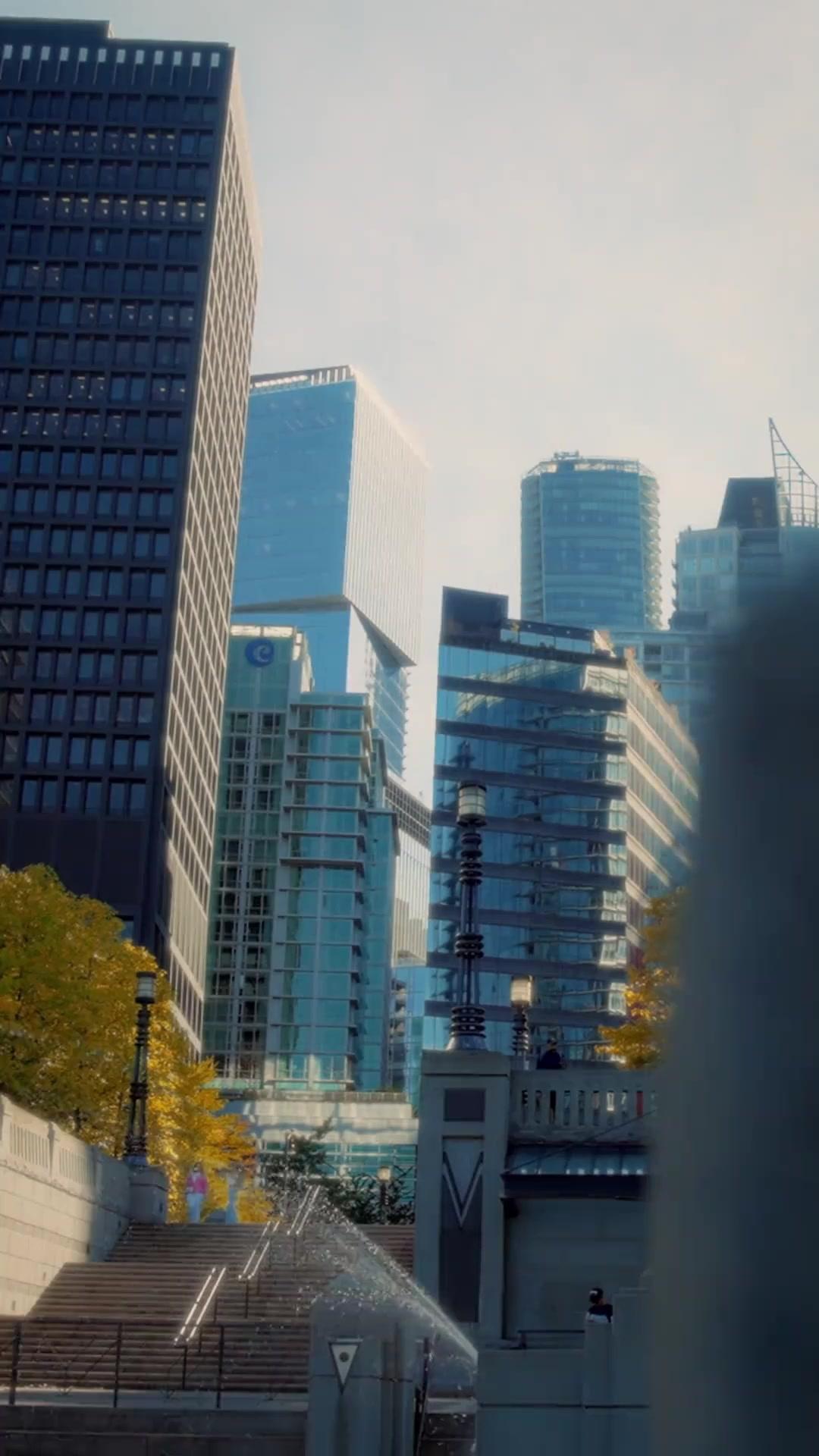 الرئيس التنفيذي الذي رفض 500 امرأة من أجلي 