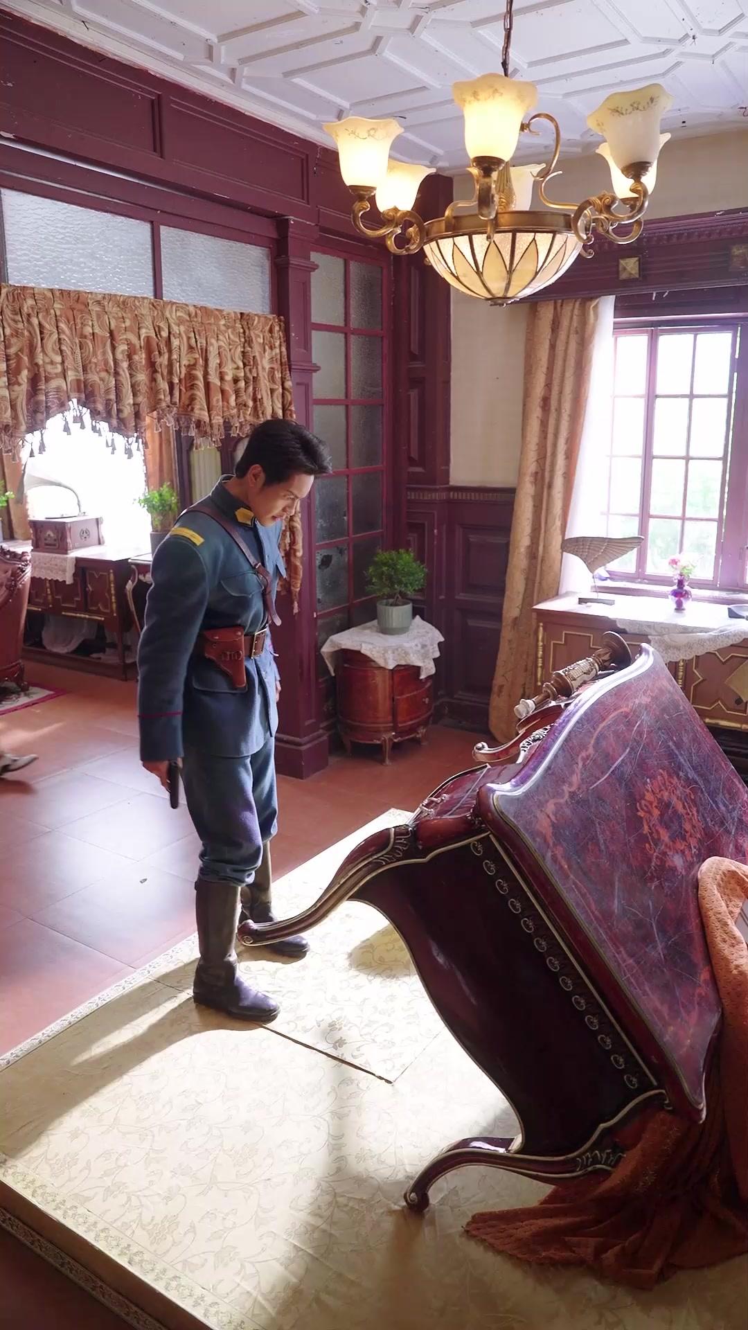 AMOUR MAUDIT EN TEMPS DE GUERRE