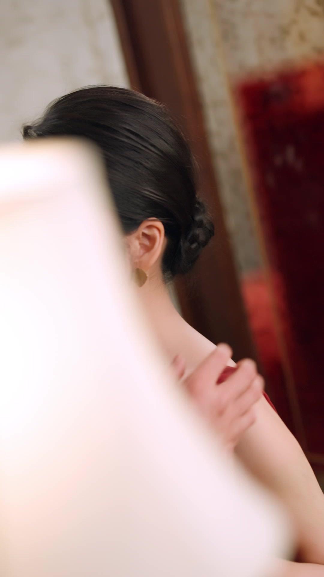 Ex, Your Dead Wife Is Back!