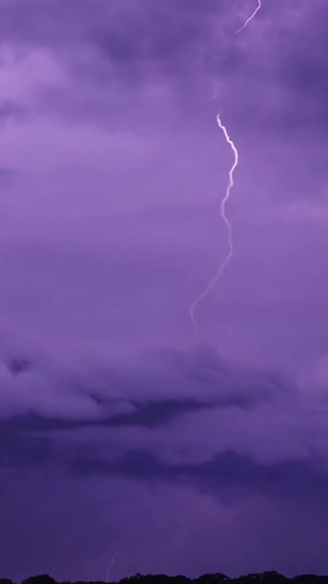 The Goddess He Wrongly Cast Away