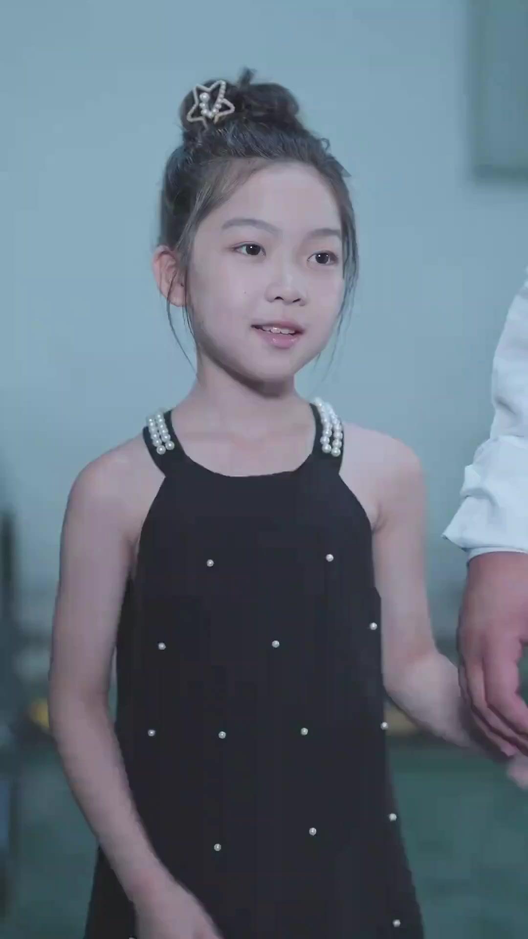 (Dubbed)The 8-Year-Old Tycoon