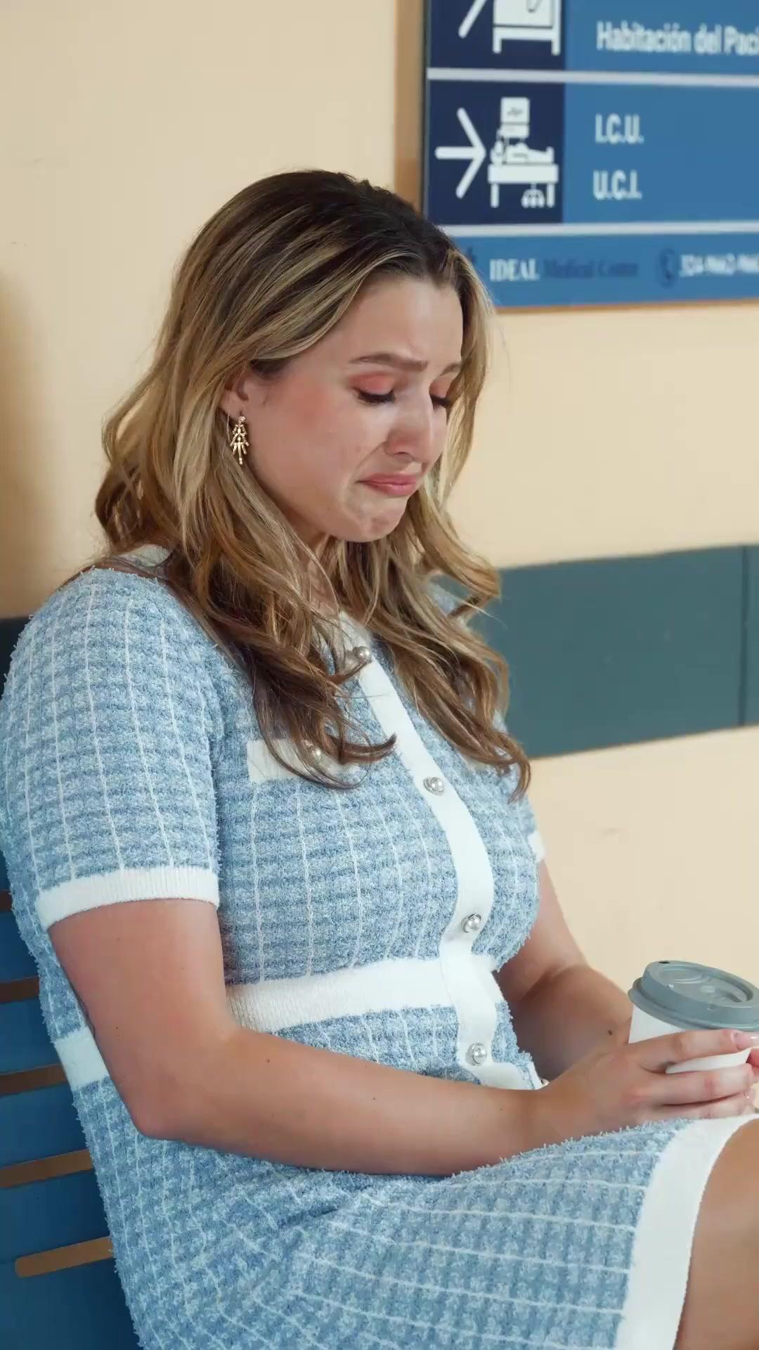 (Doblado) Entre mujeres nos ayudamos